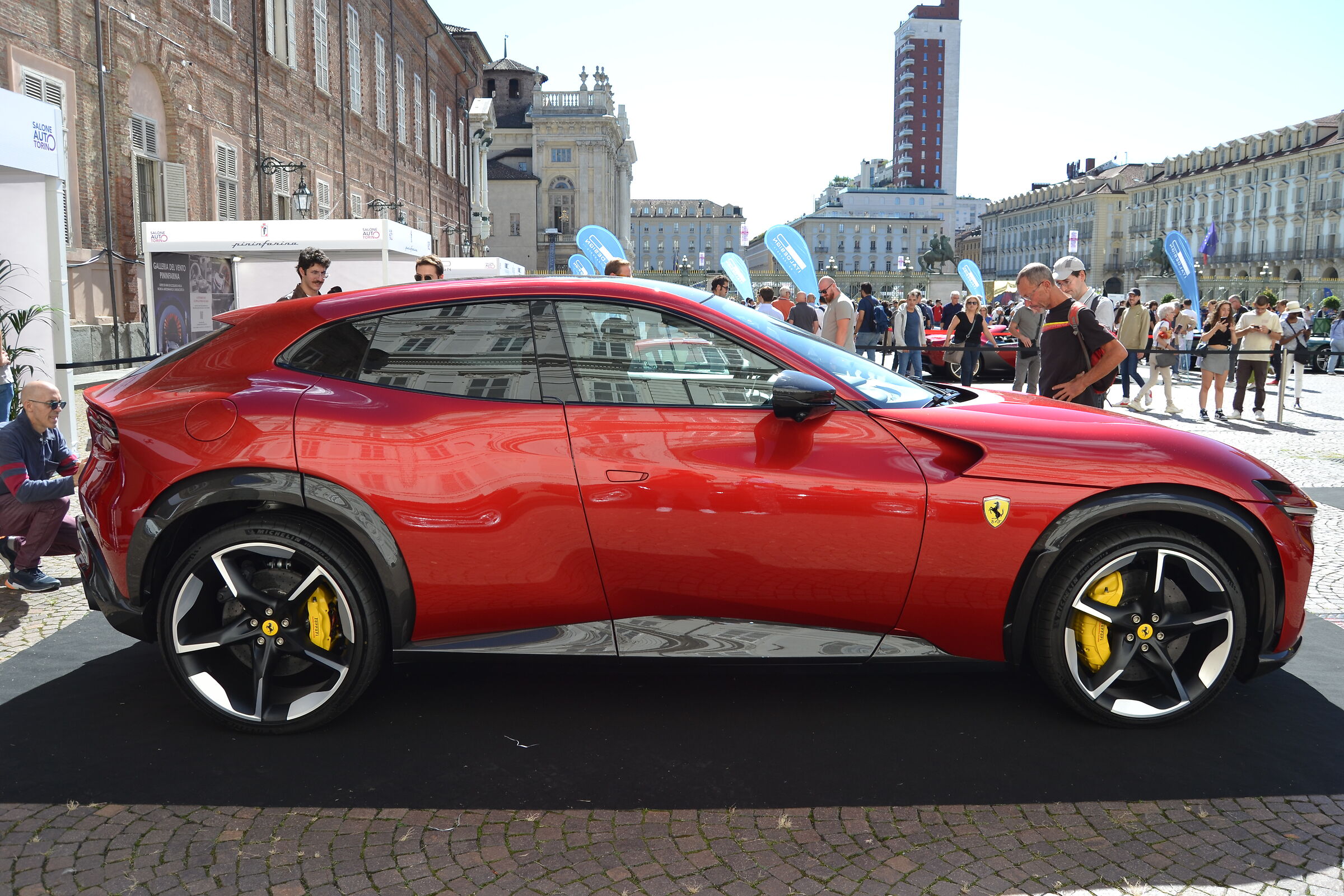 FERRARI PUROSANGUE