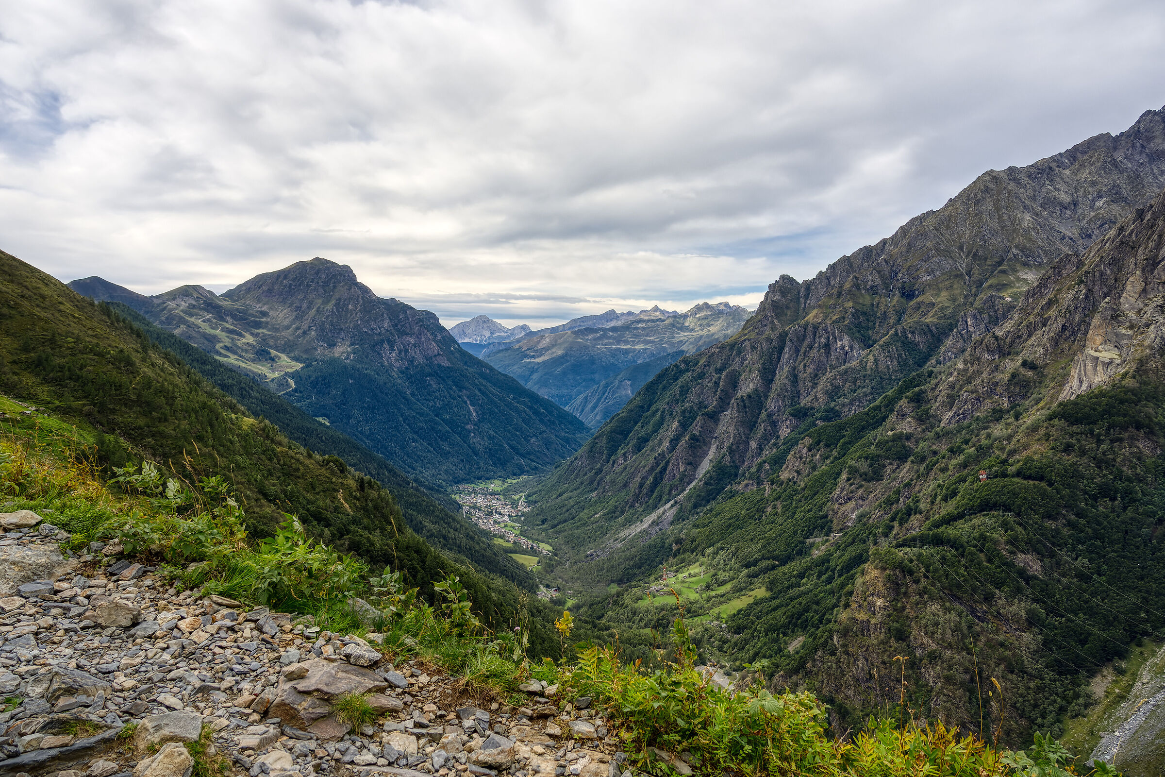Valbondione from above