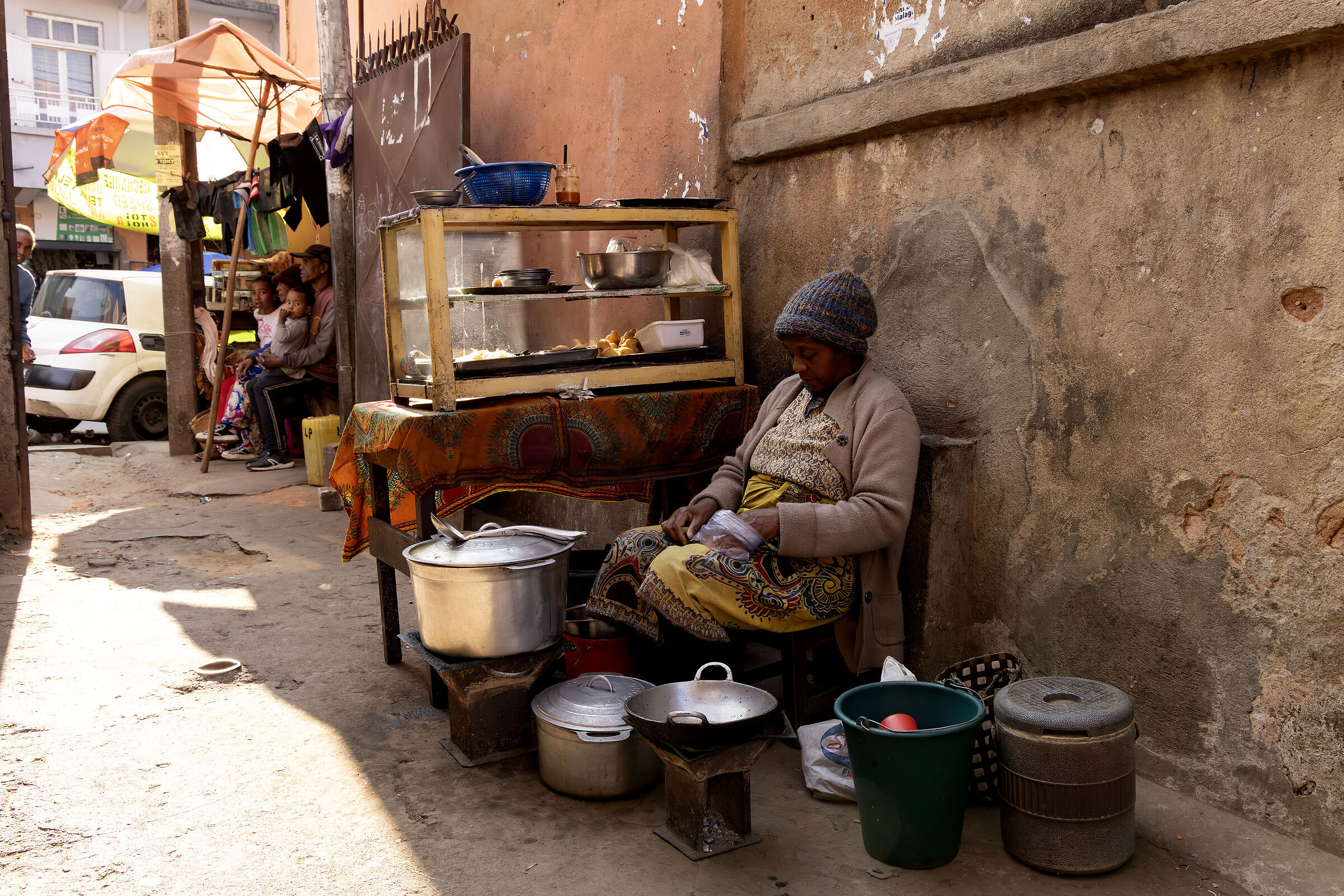 street ffood seller in Antananarivo