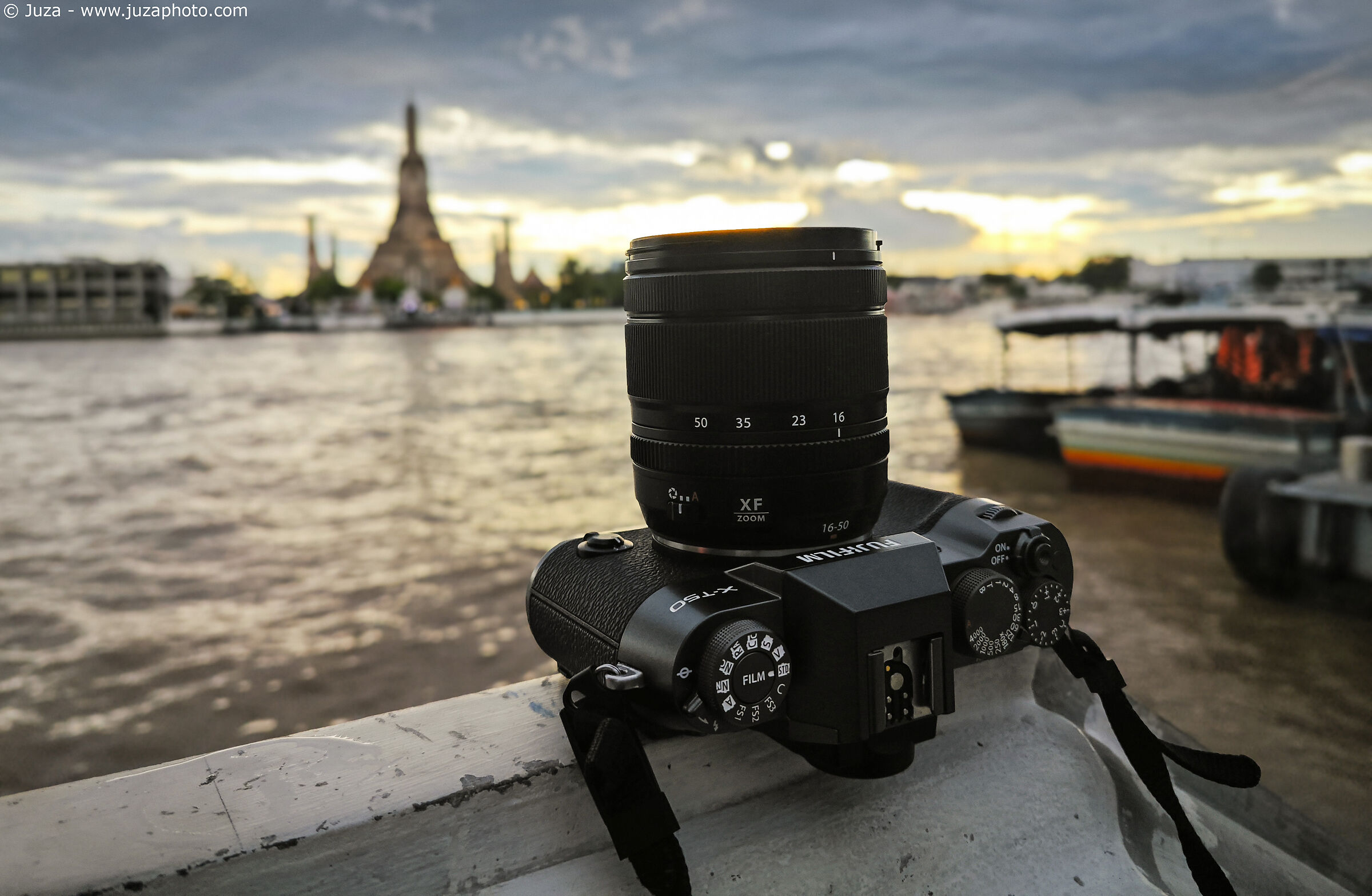 Fujifilm 16-50 WR