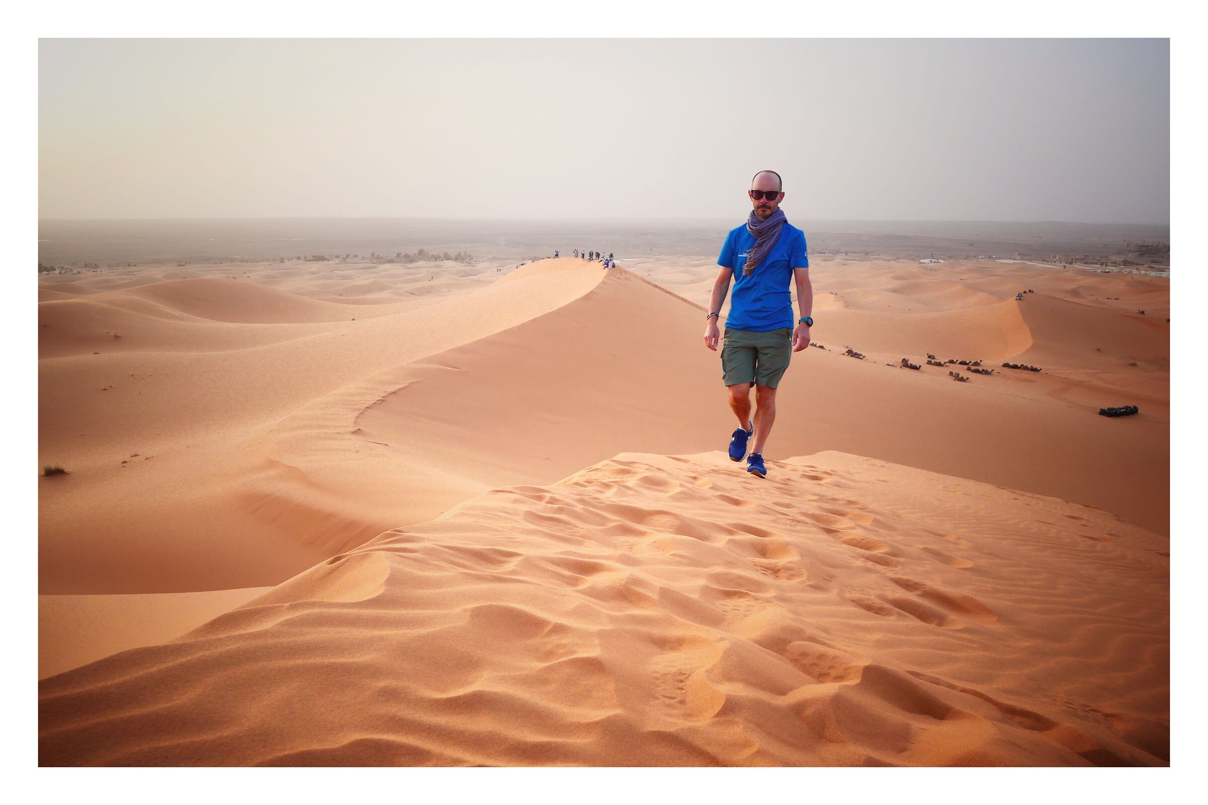 autoscatto, deserto del Sahara