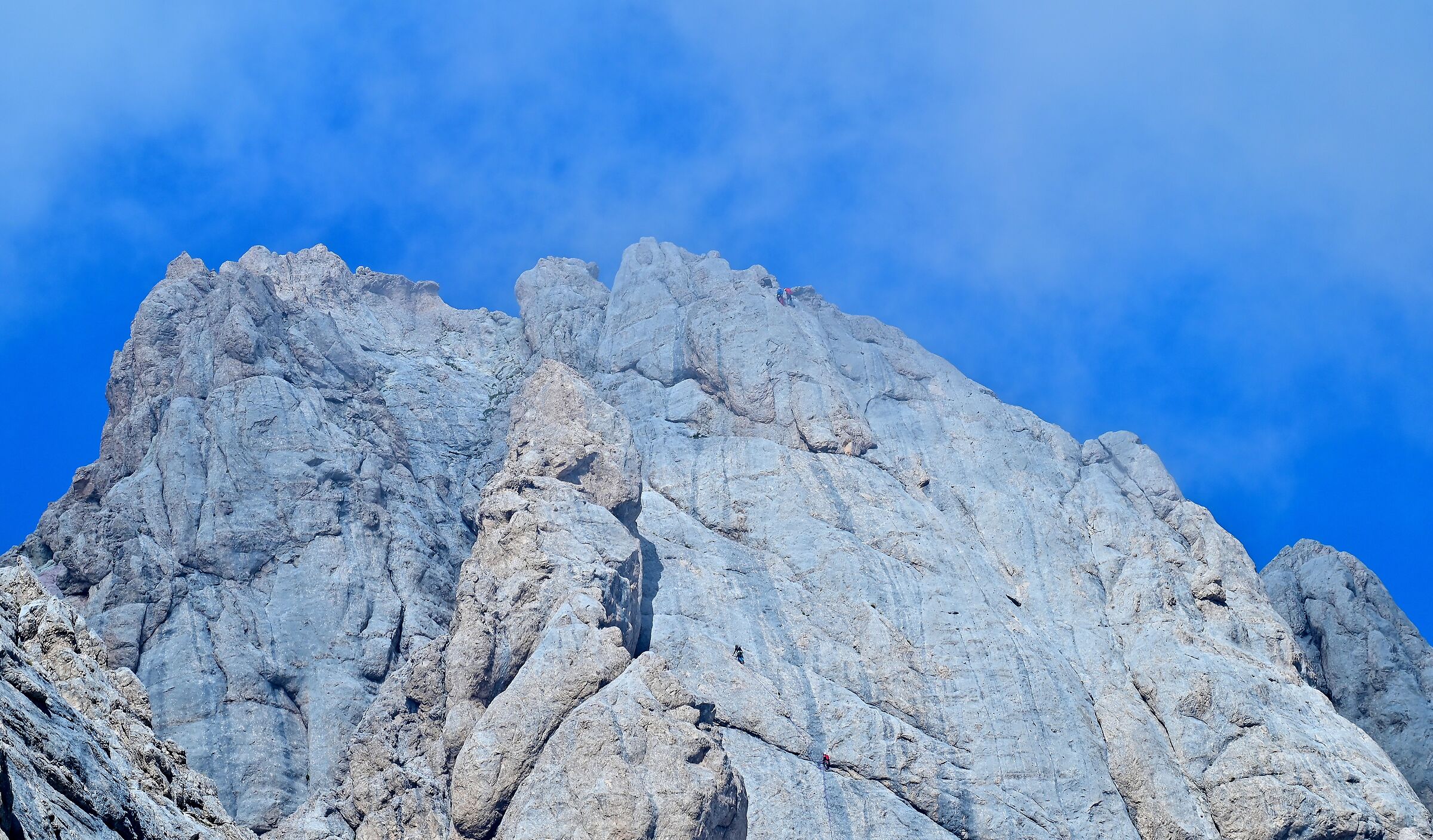 Lottare con incrollabile volontà per toccare il cielo...