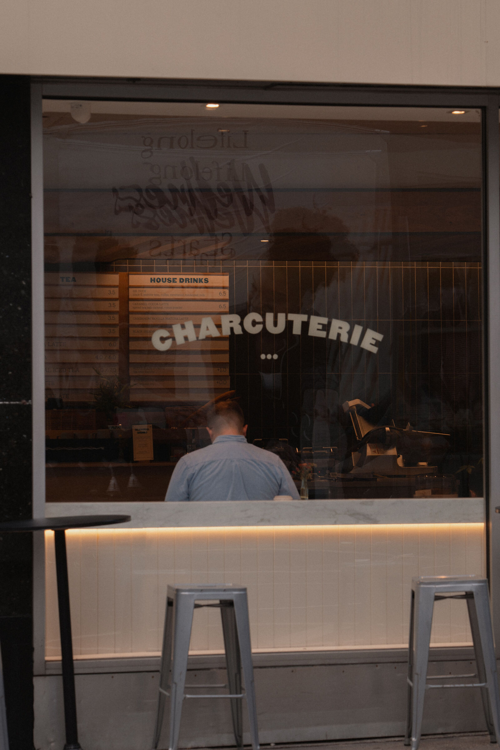 Reflections and flavours