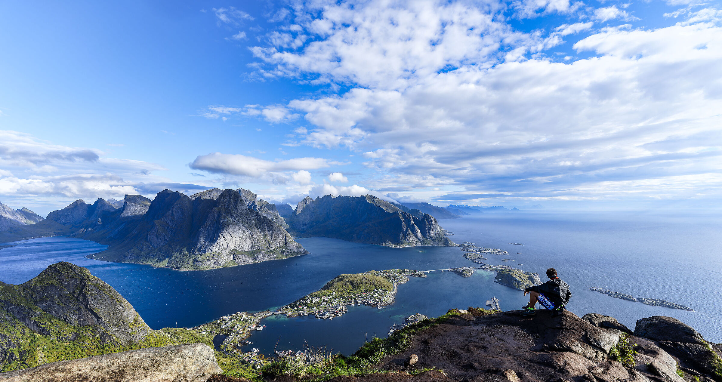 Contemplando il panorama dal Reinebringen