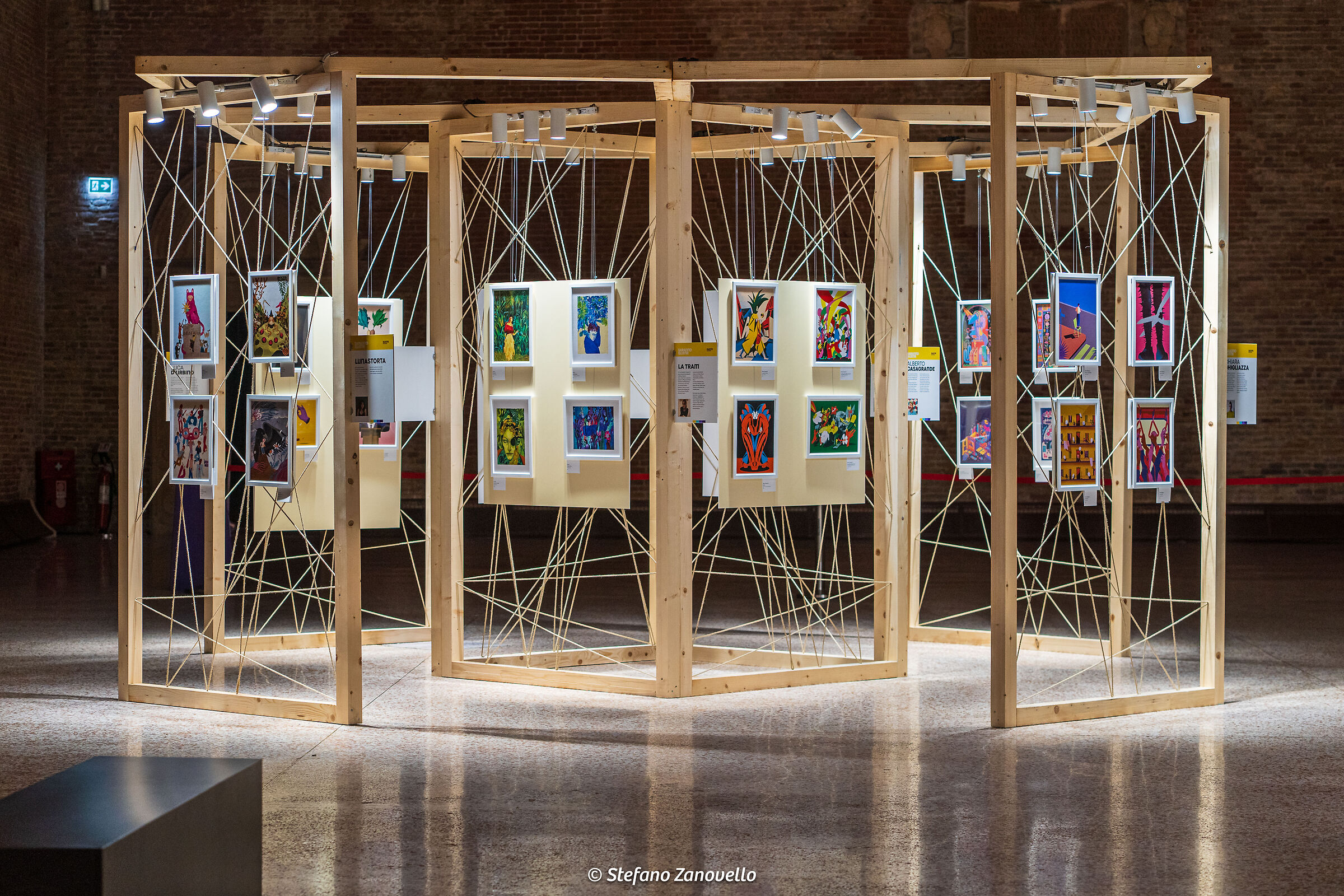 Illustri24 expo in the basilica