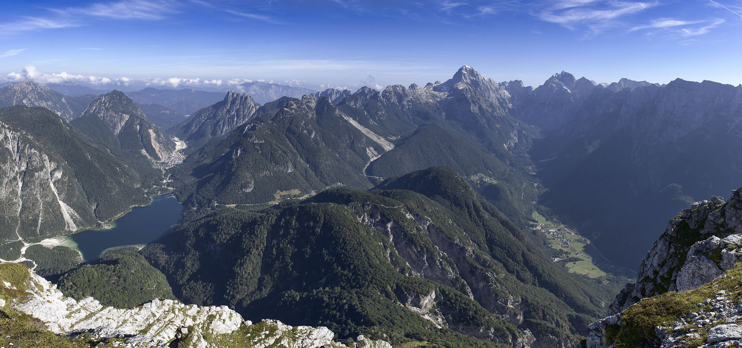 Vista dal Jof del lago ( alpi Giulie )