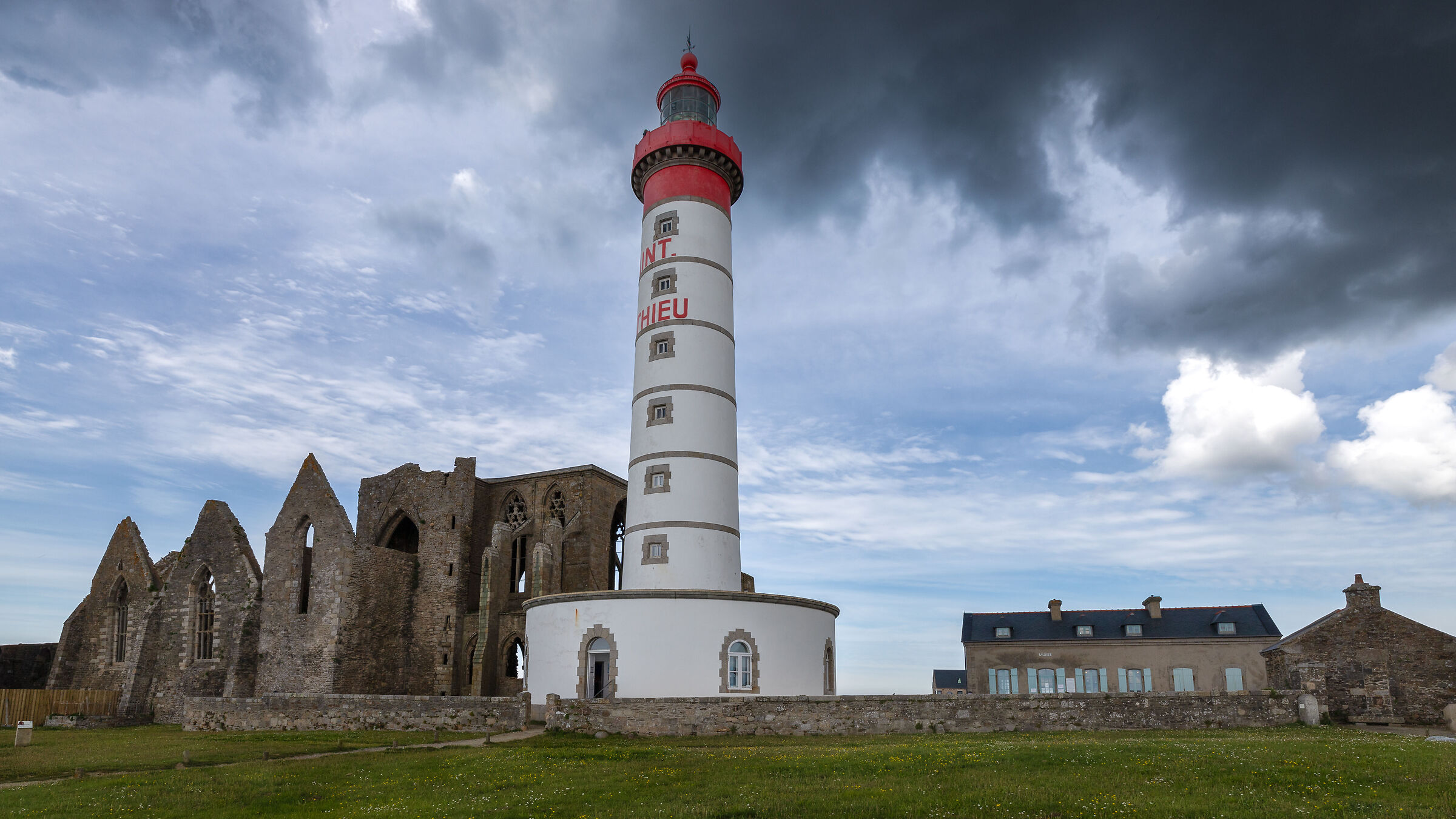 Faro di Saint Mathieu