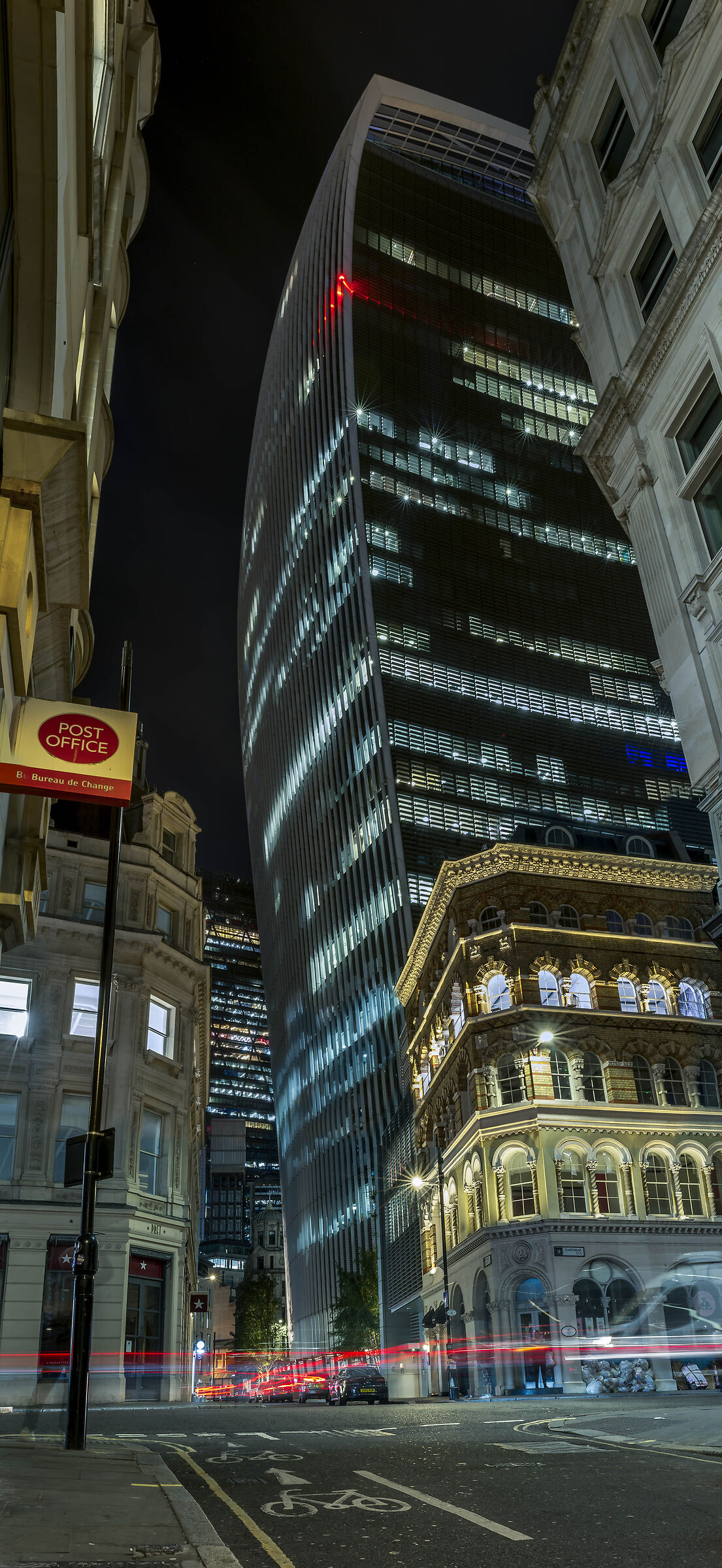 Monument Libdin city