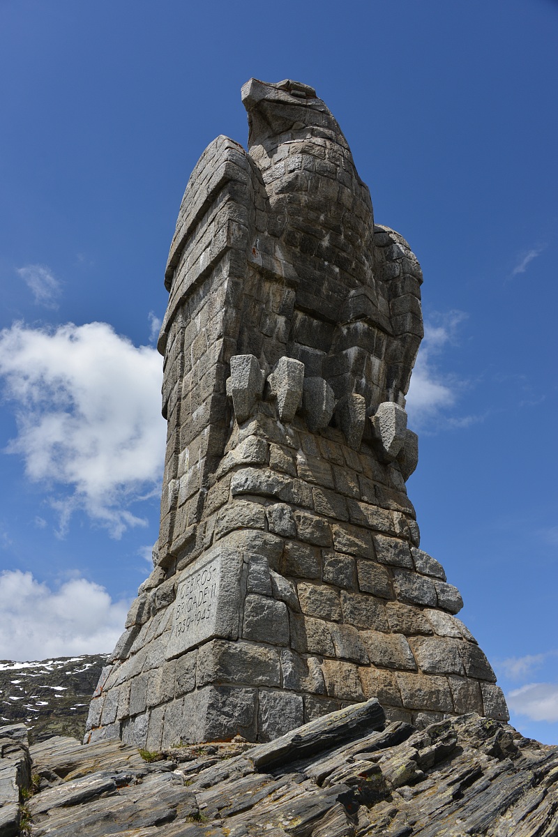 L aquila di sentinella