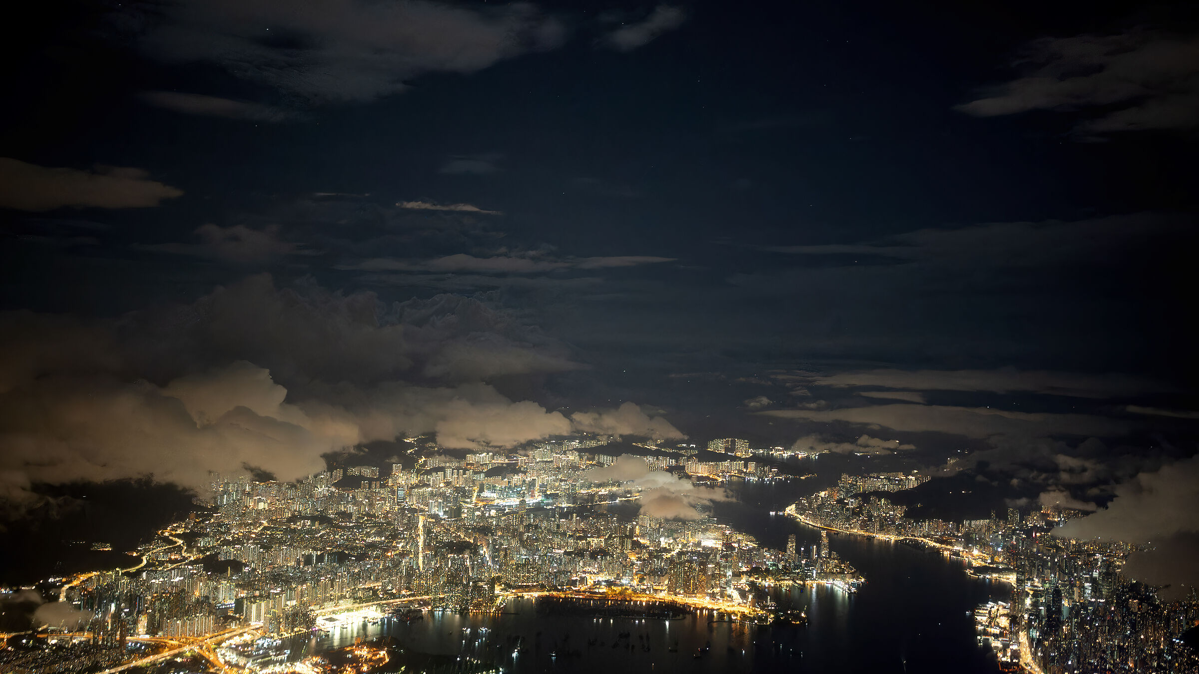 Victoria Harbour, Hong Kong
