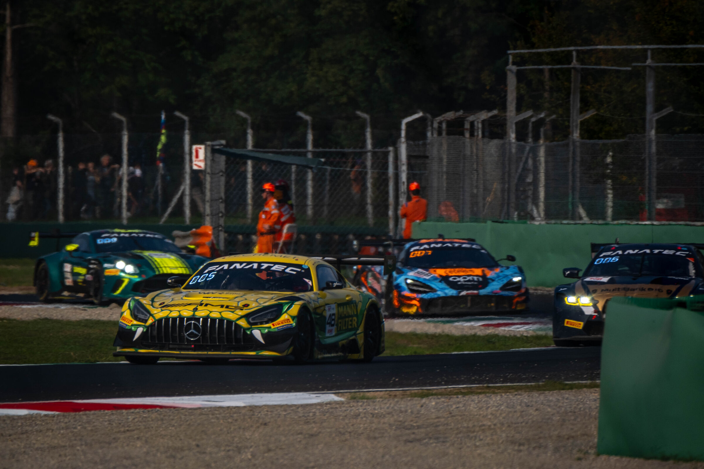 48 - 48 - Winward Mercedes - Ascari