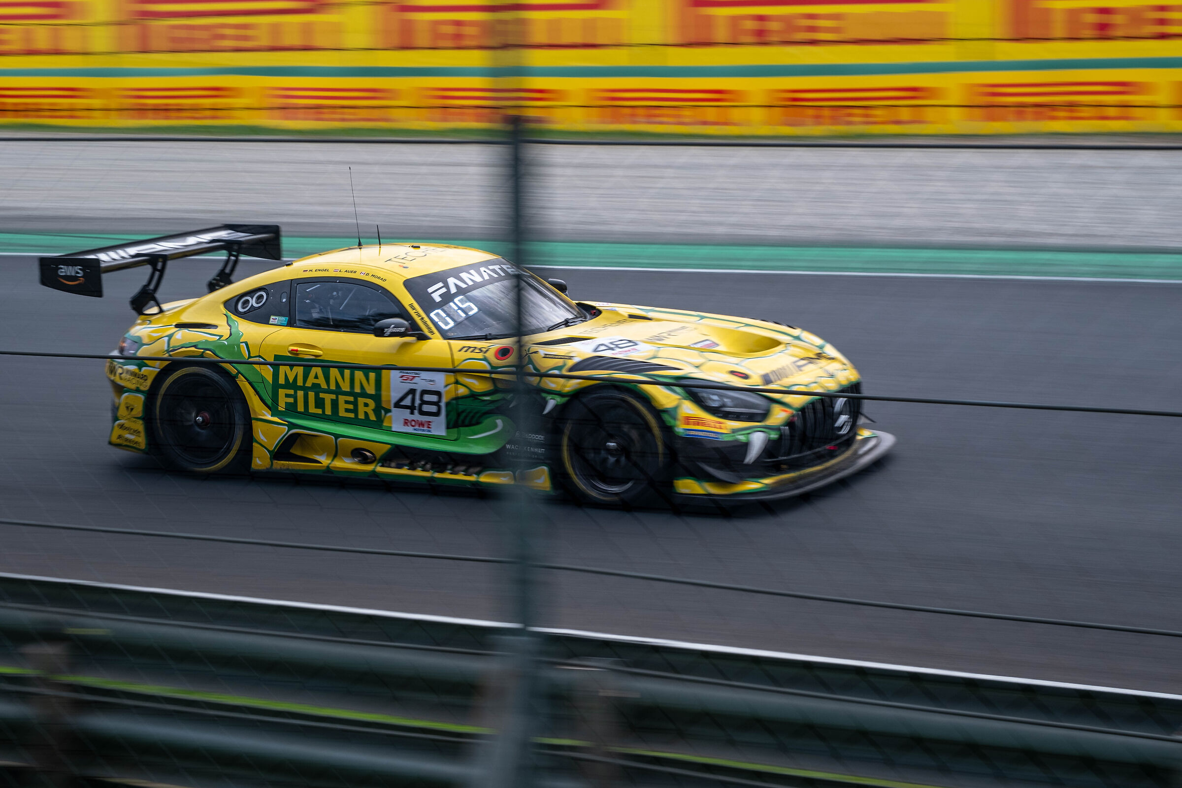 48 - Winward Mercedes