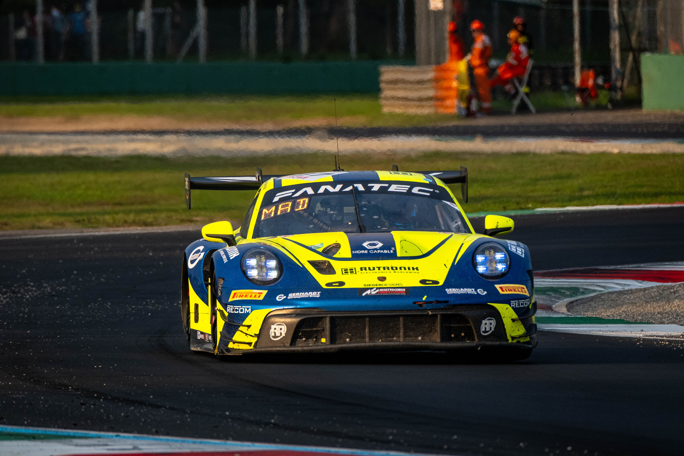 97 - Rutronik Porsche