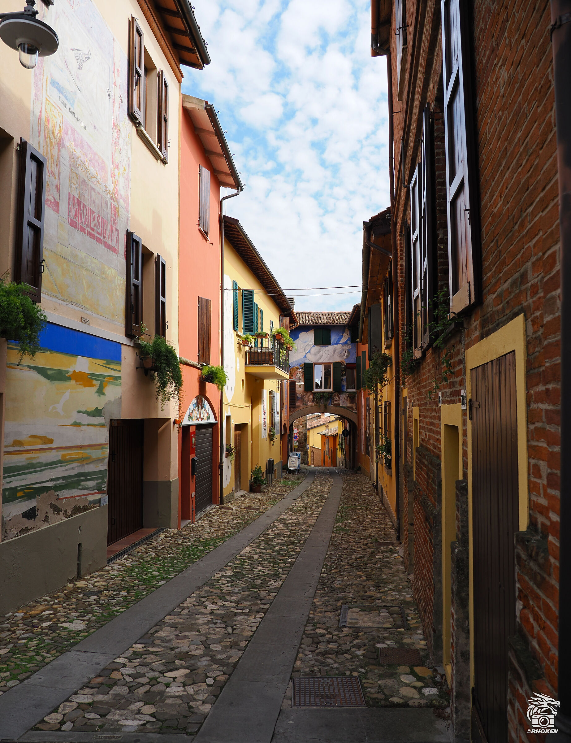 Through the streets of Dozza