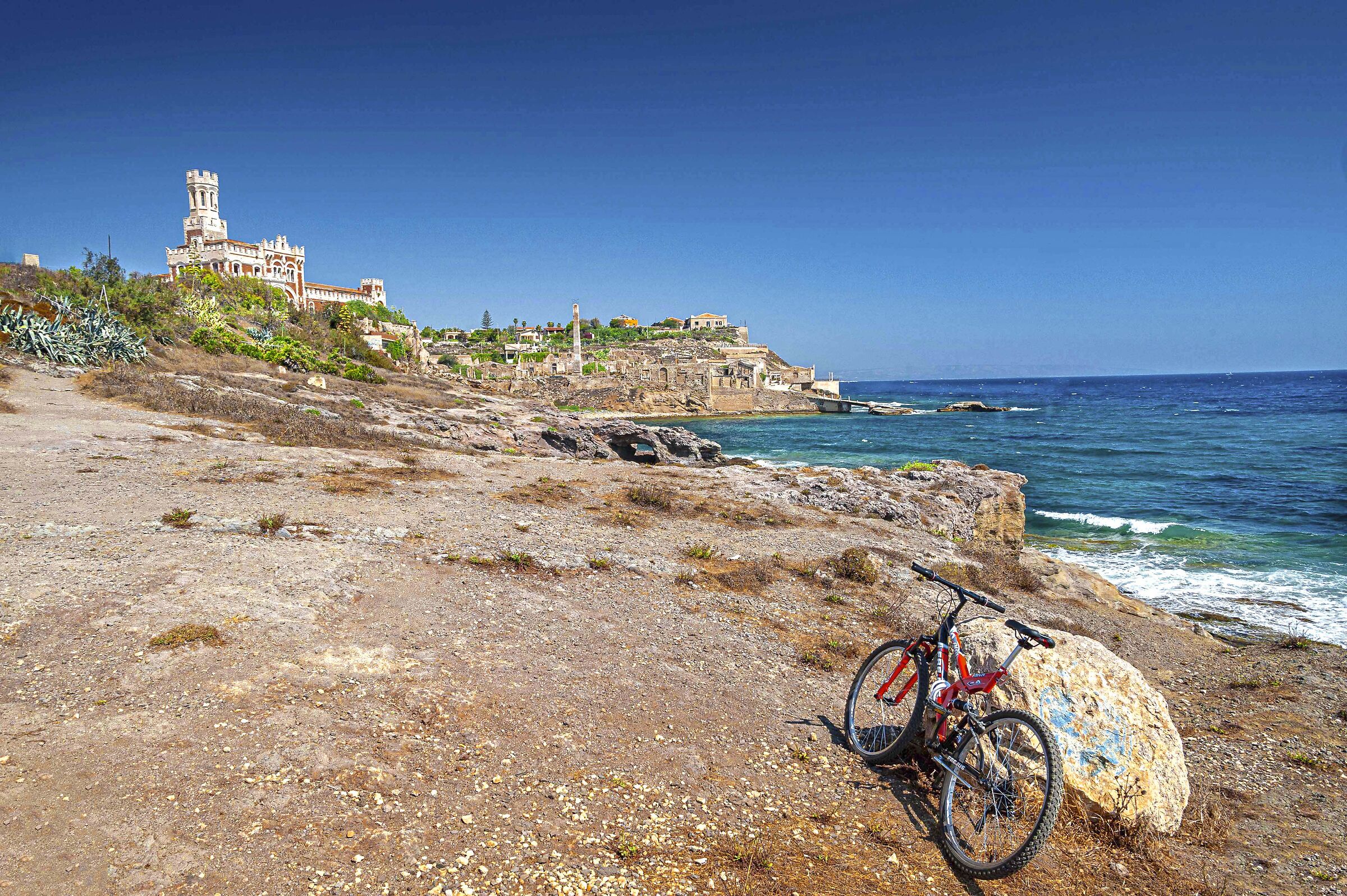 Portopalo di Capopassero 8 The bicycle Sicily
