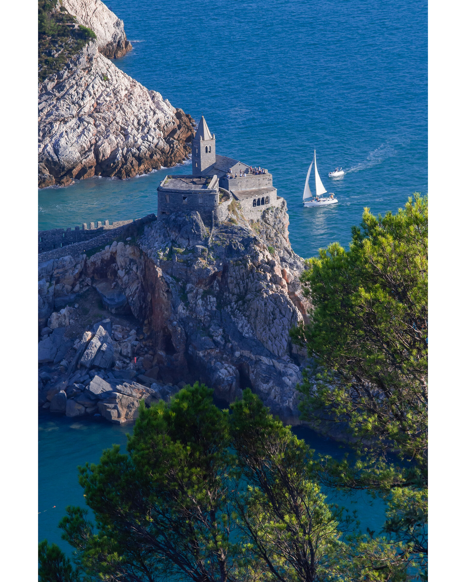 l'ingresso a Portovenere è sempre un'emozione