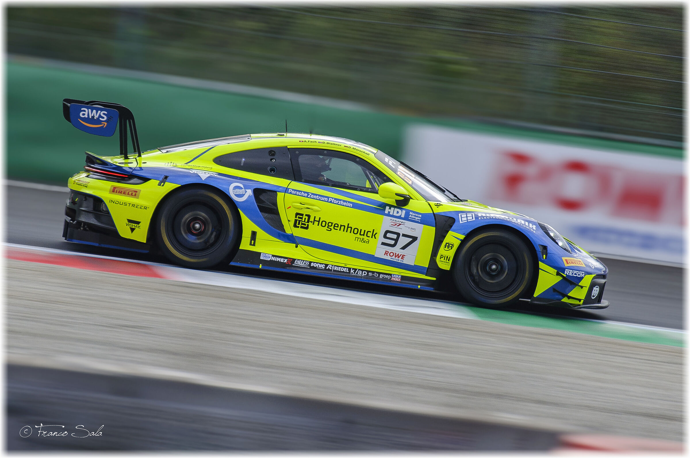 Fanatec GT World Challenge 2024