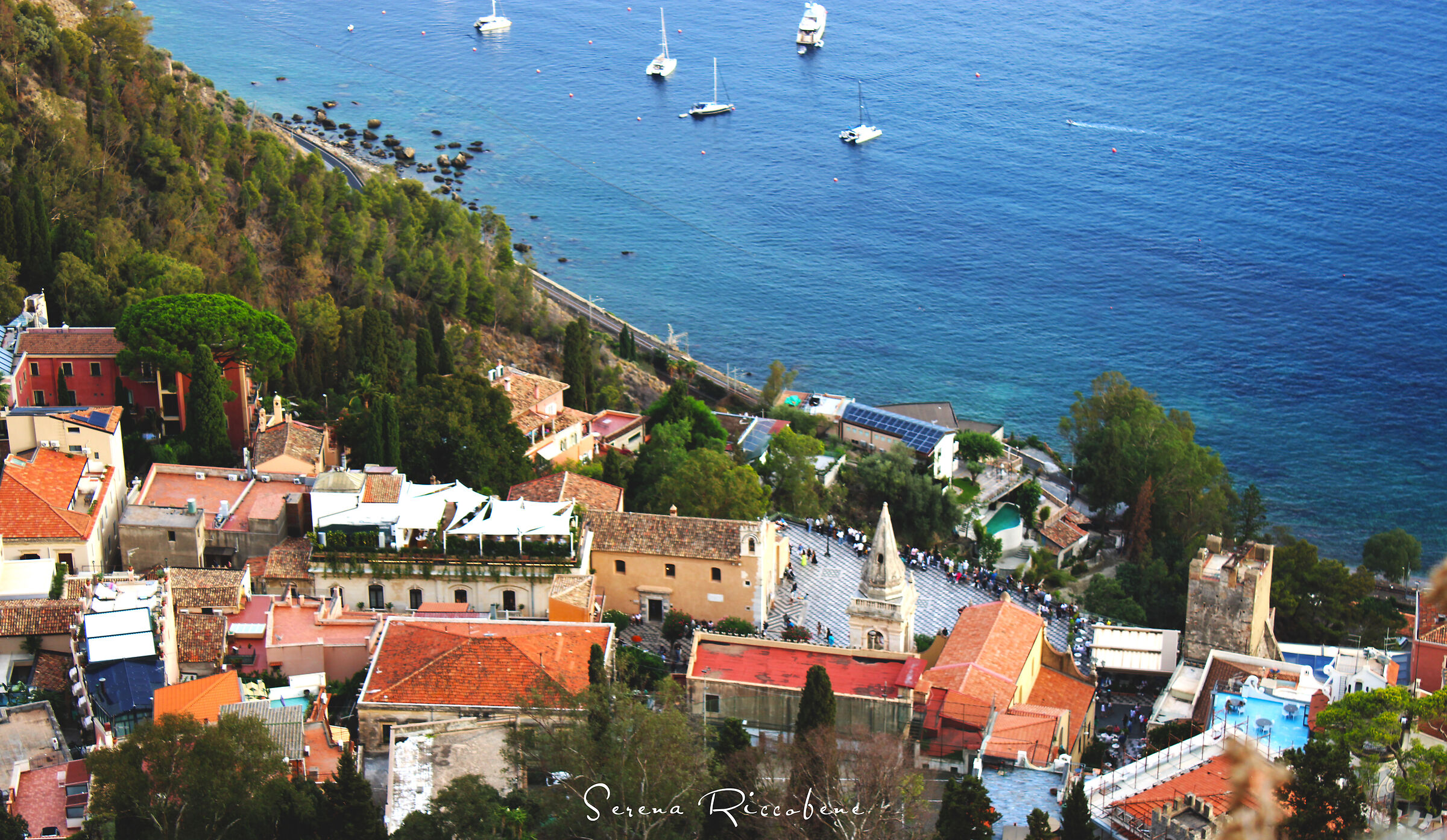 Piazza XI Aprile di Taormina