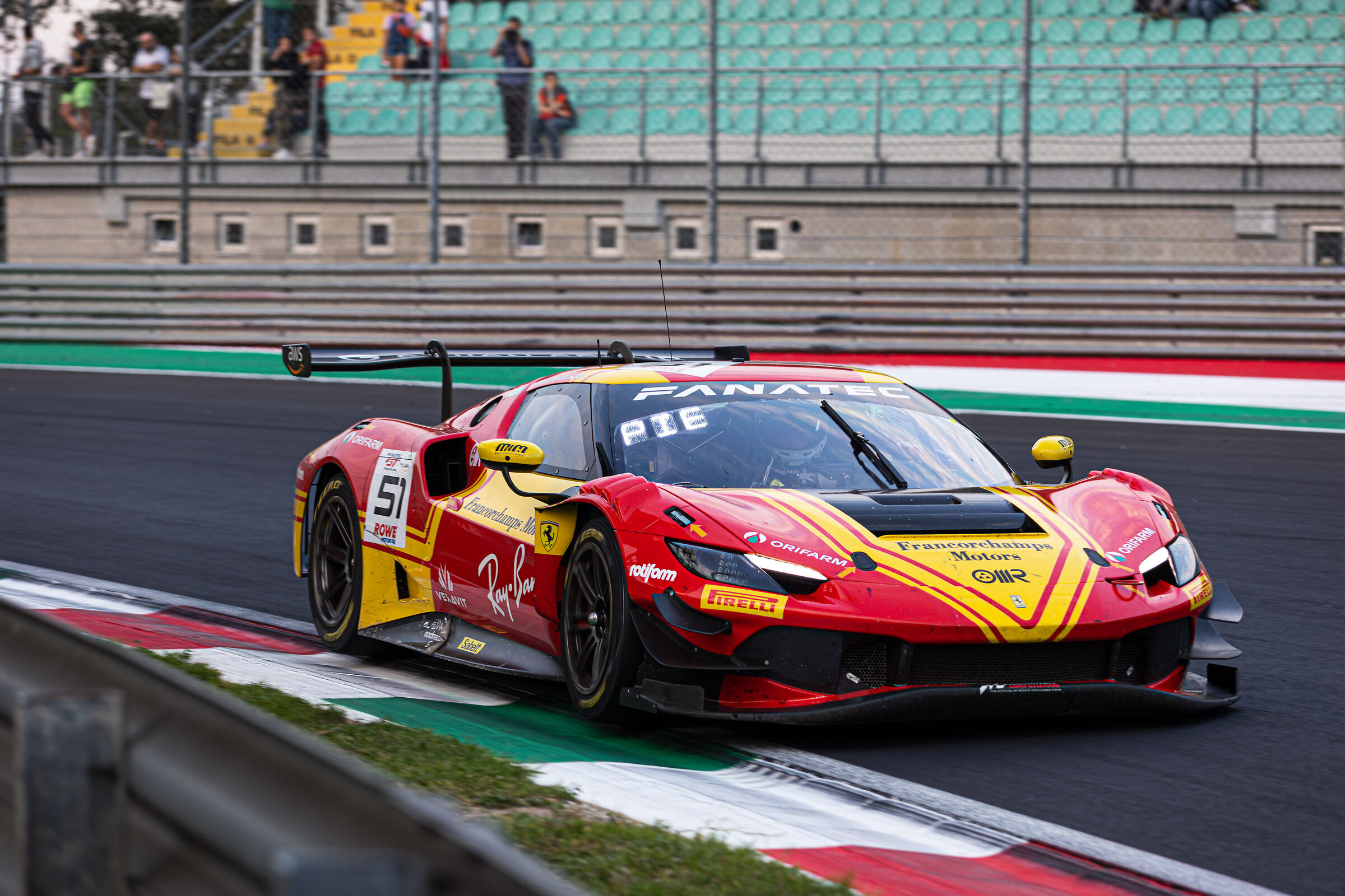 Ferrari 296 GT3 fighting for victory
