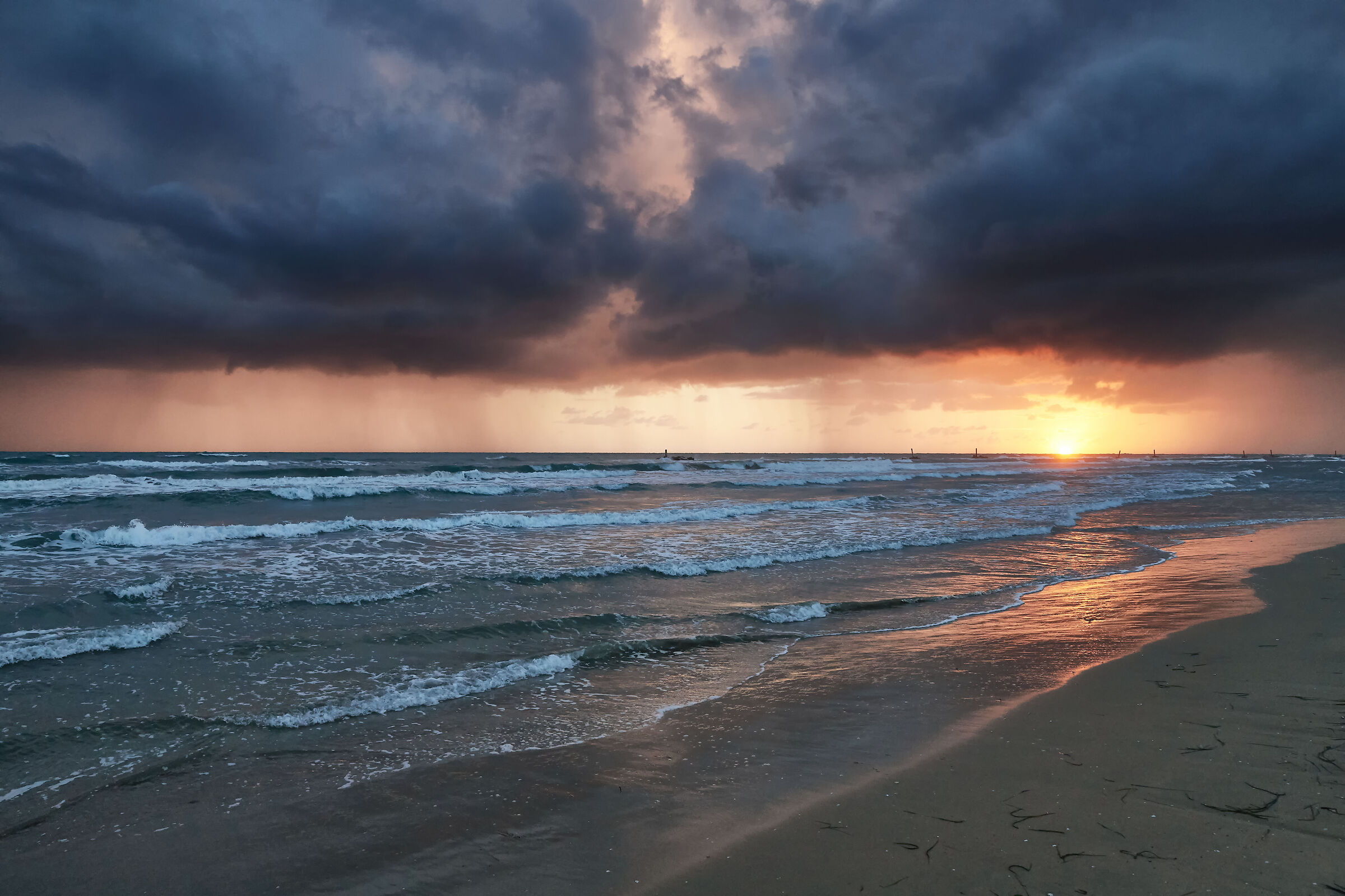 Cella temporalesca lungo la costa chietina