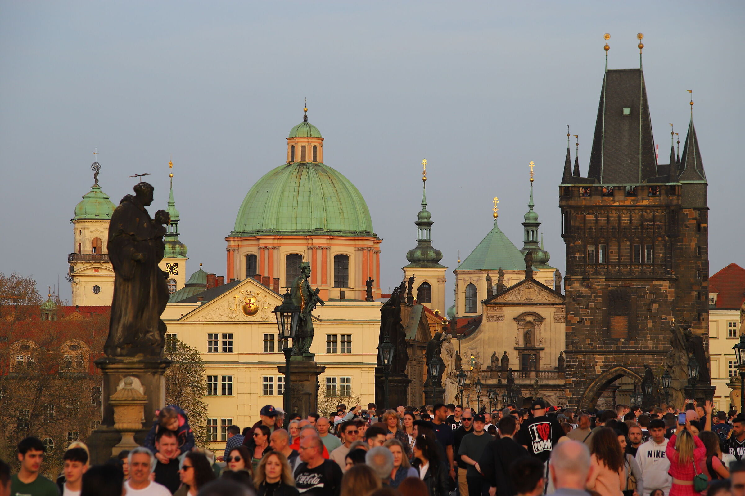 Ponte Carlo al tramonto
