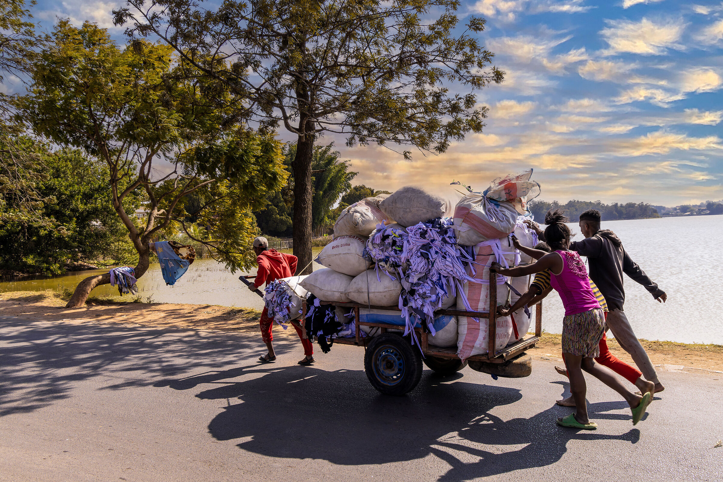 Malagasy Handcart