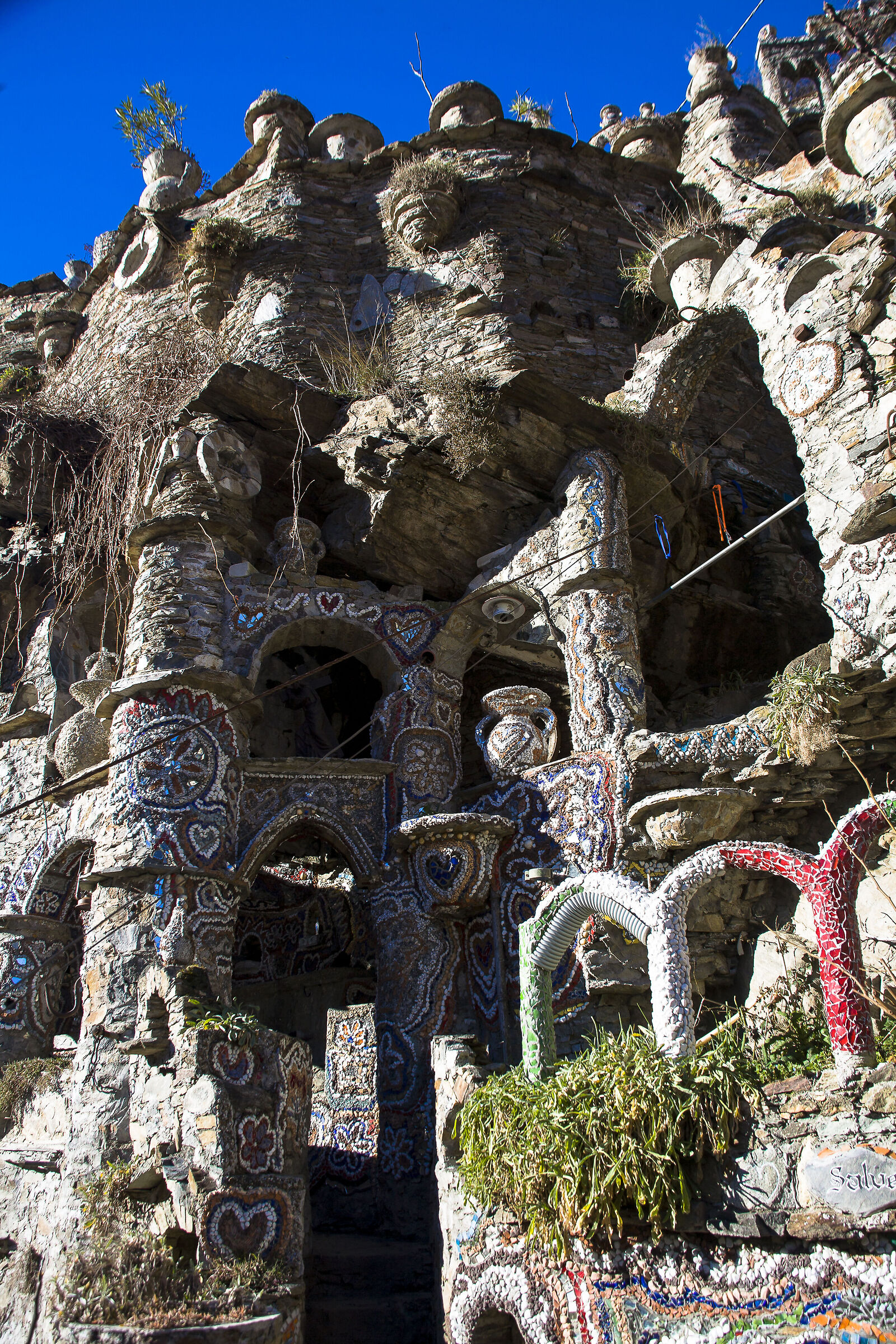 Valtellina: il Gaudì di Grosio. pt.1