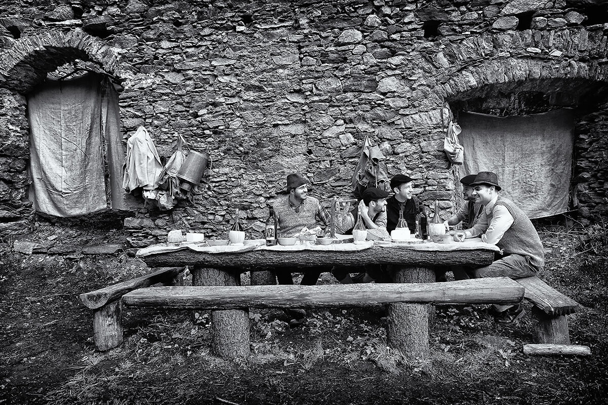 Lunch on the doorstep