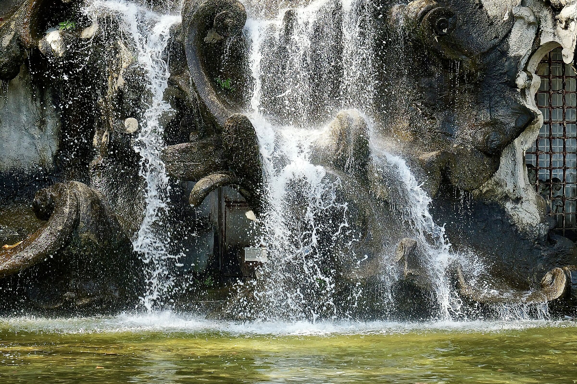 Valentino Waterfalls