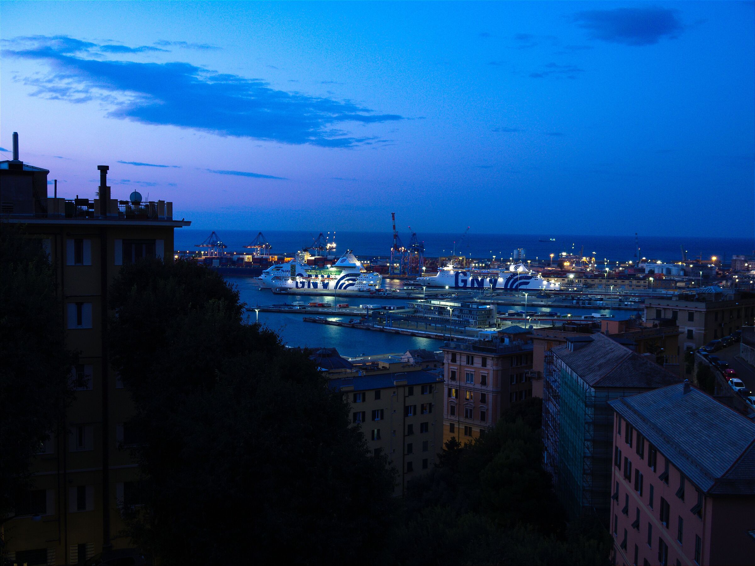 Dal mio appartamento all' alba