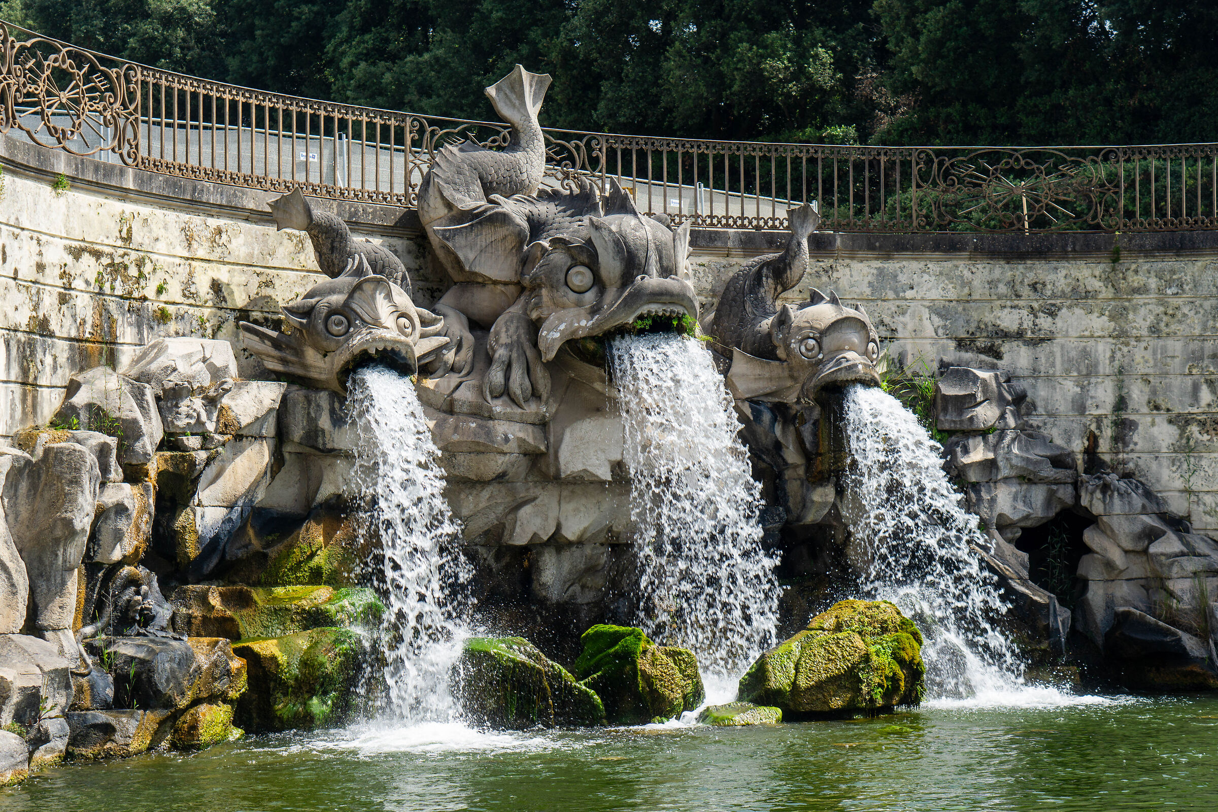 Fontana dei delfini - Caserta