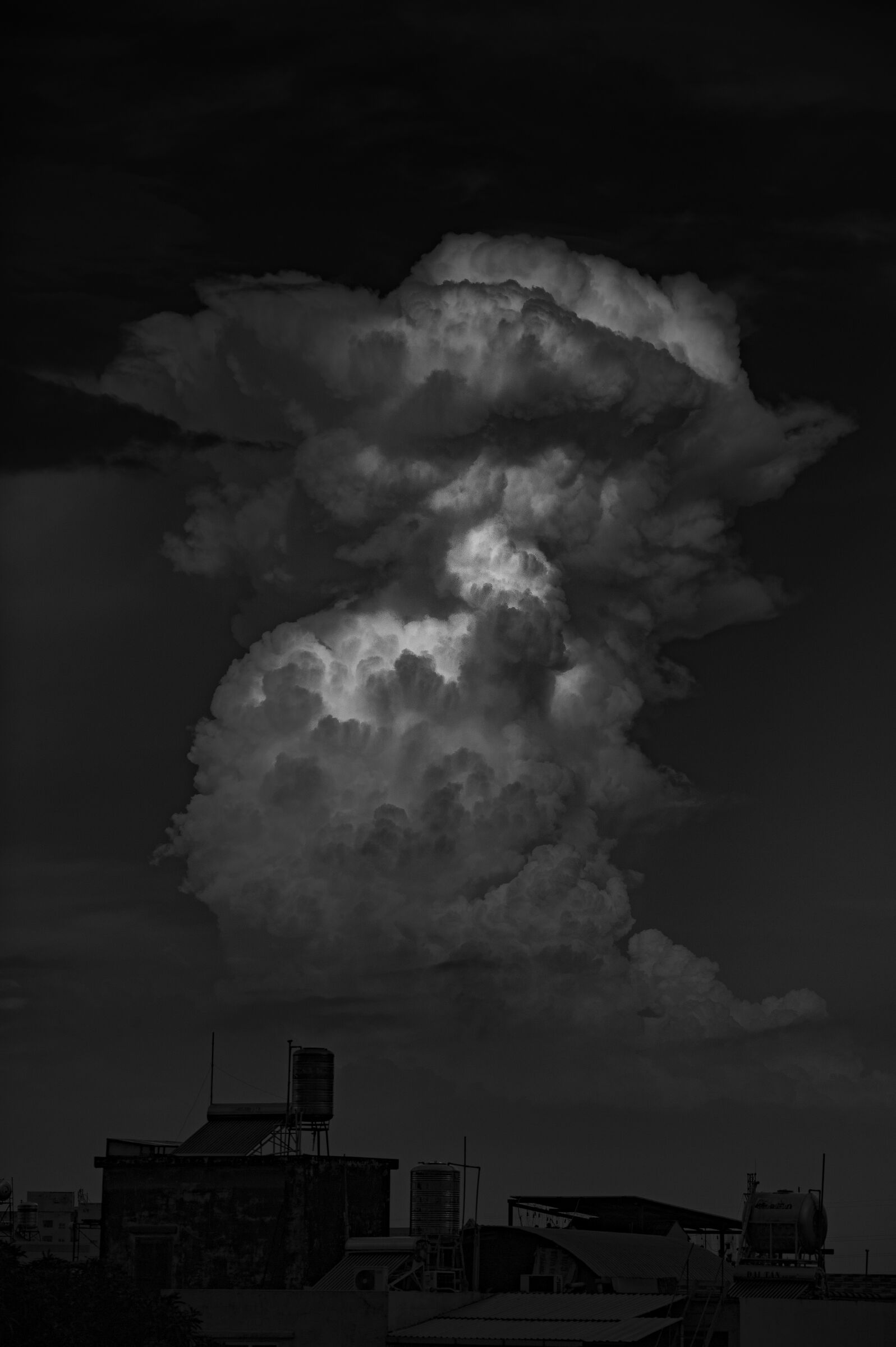 Cloud: "nel tuo volto umano"