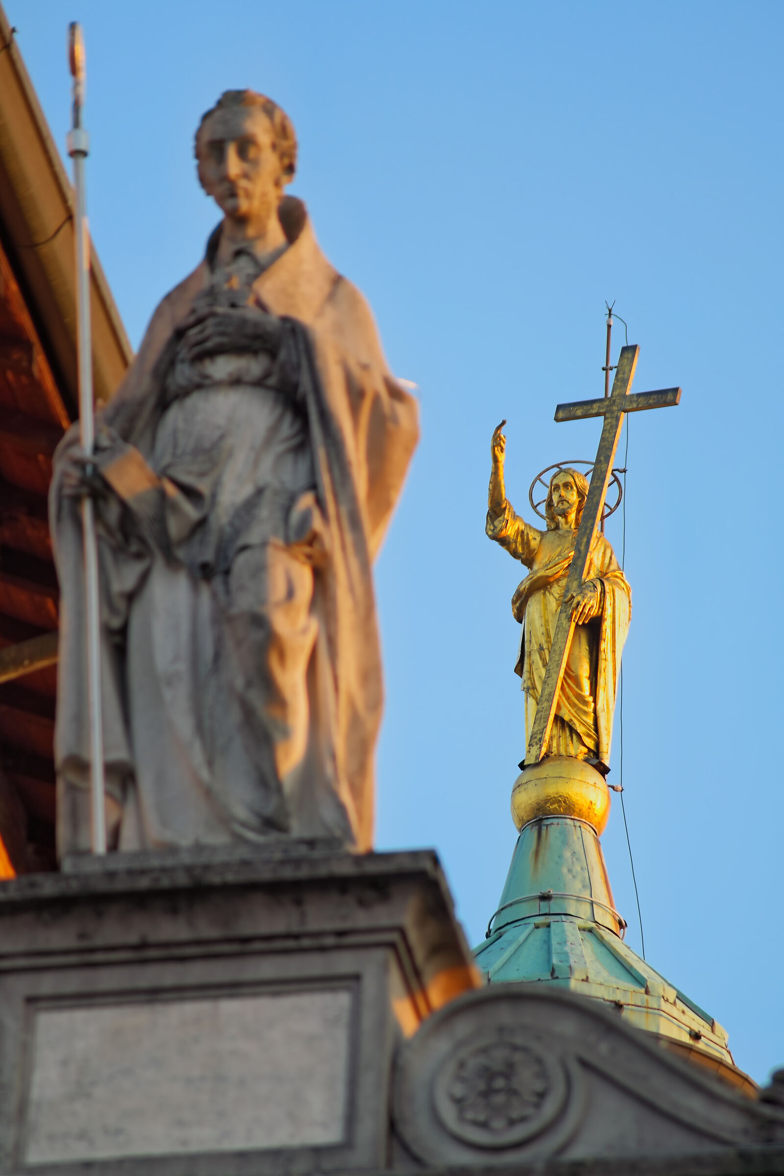 Prova - FA 100-300/4.7-5.8 @220mm 7.1