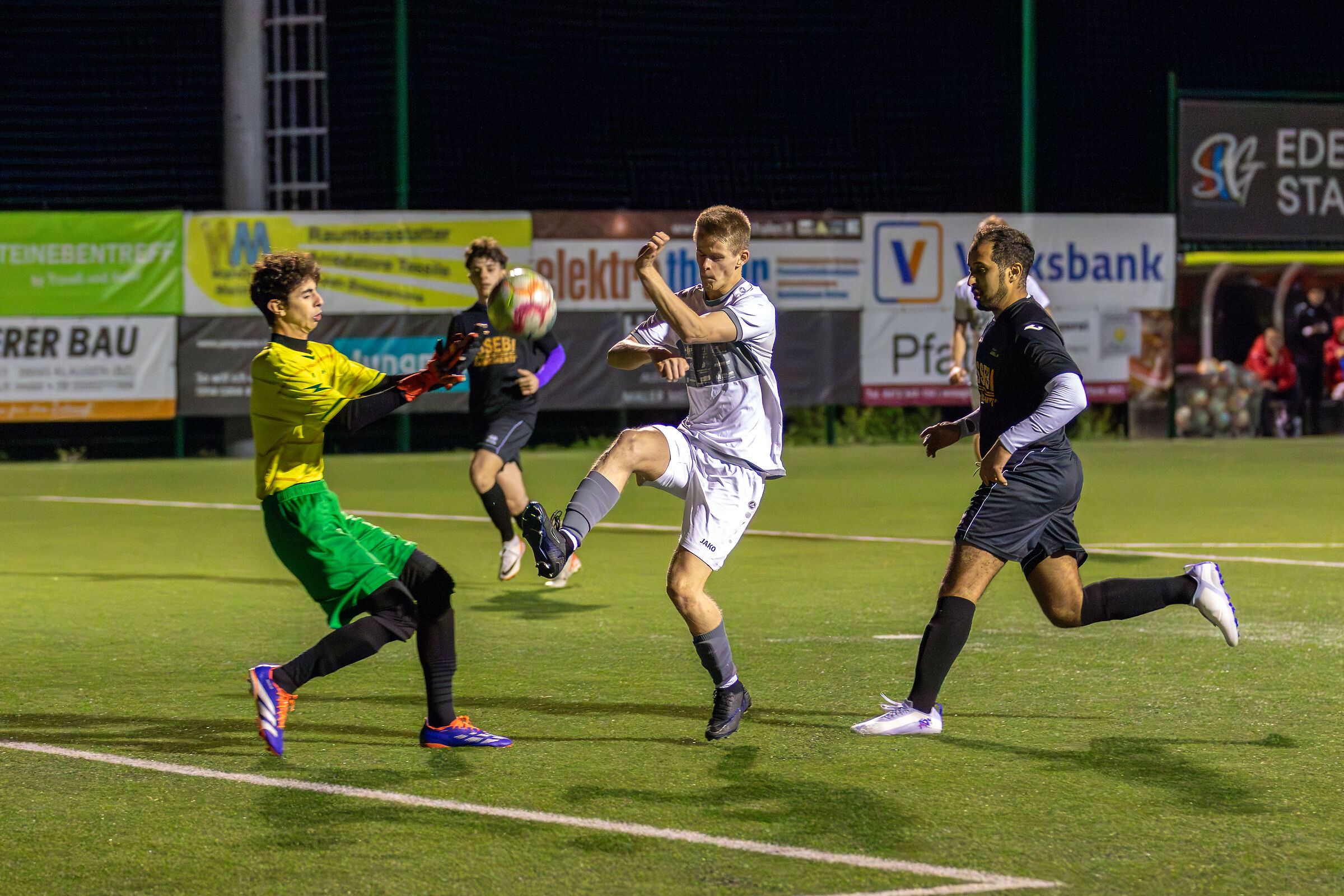 Excelsior-Lazfons 3 categoria