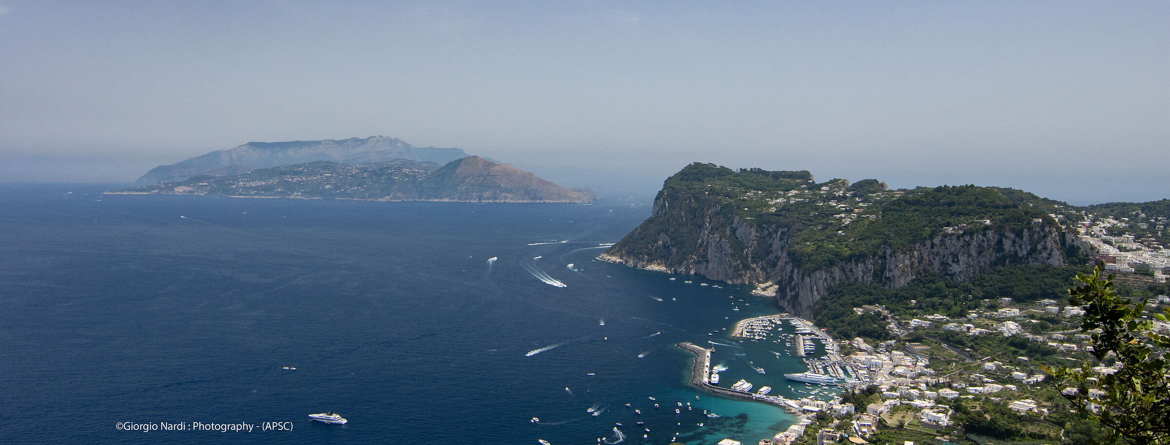 Viaggio in Costiera Amalfitana & Isole:magia di colori