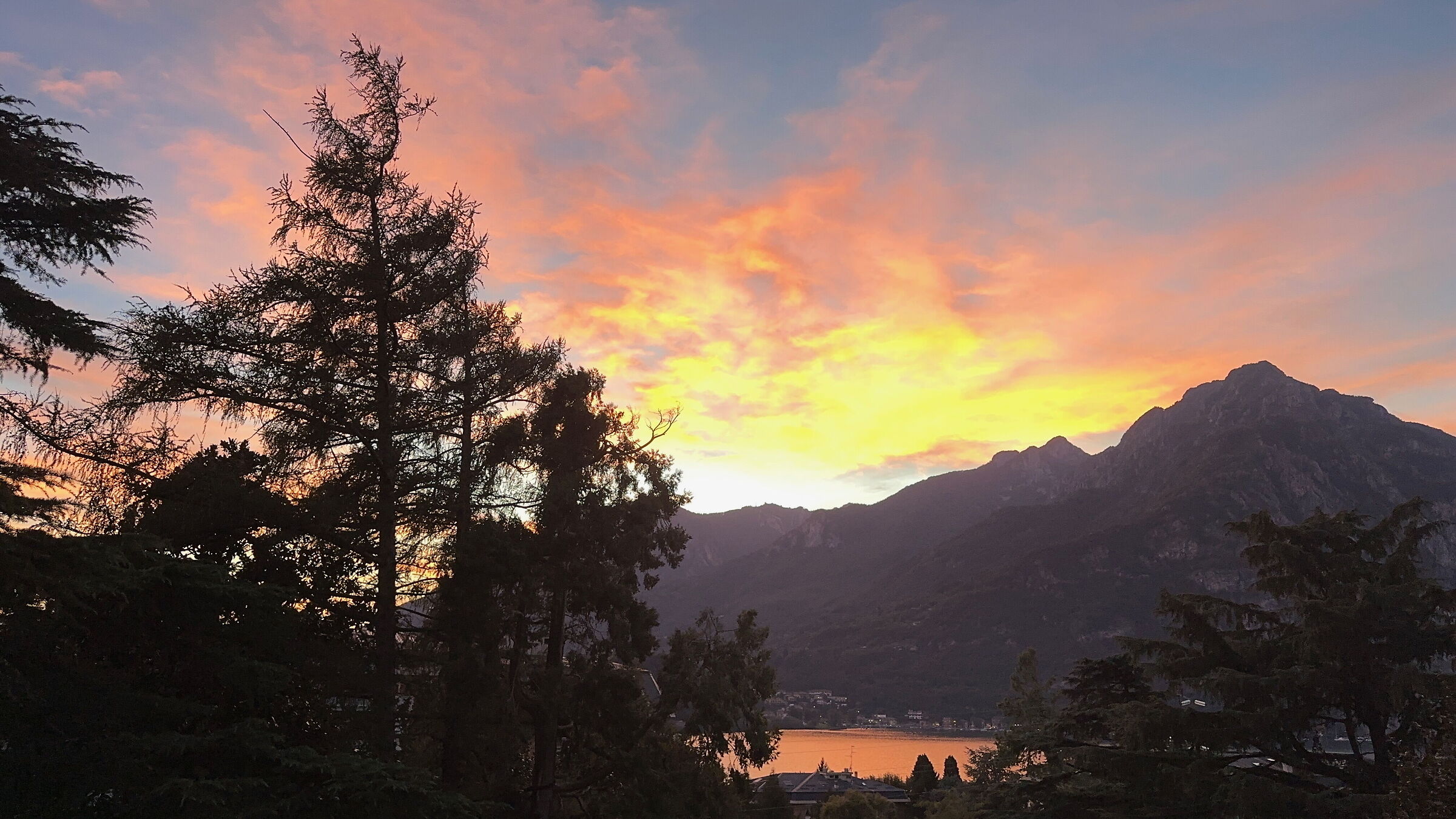 Tramonto sul lago di Como 2