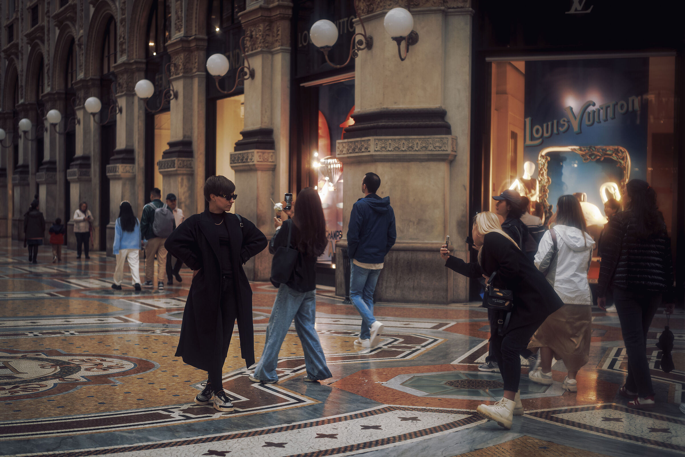 Can you take a picture of me?