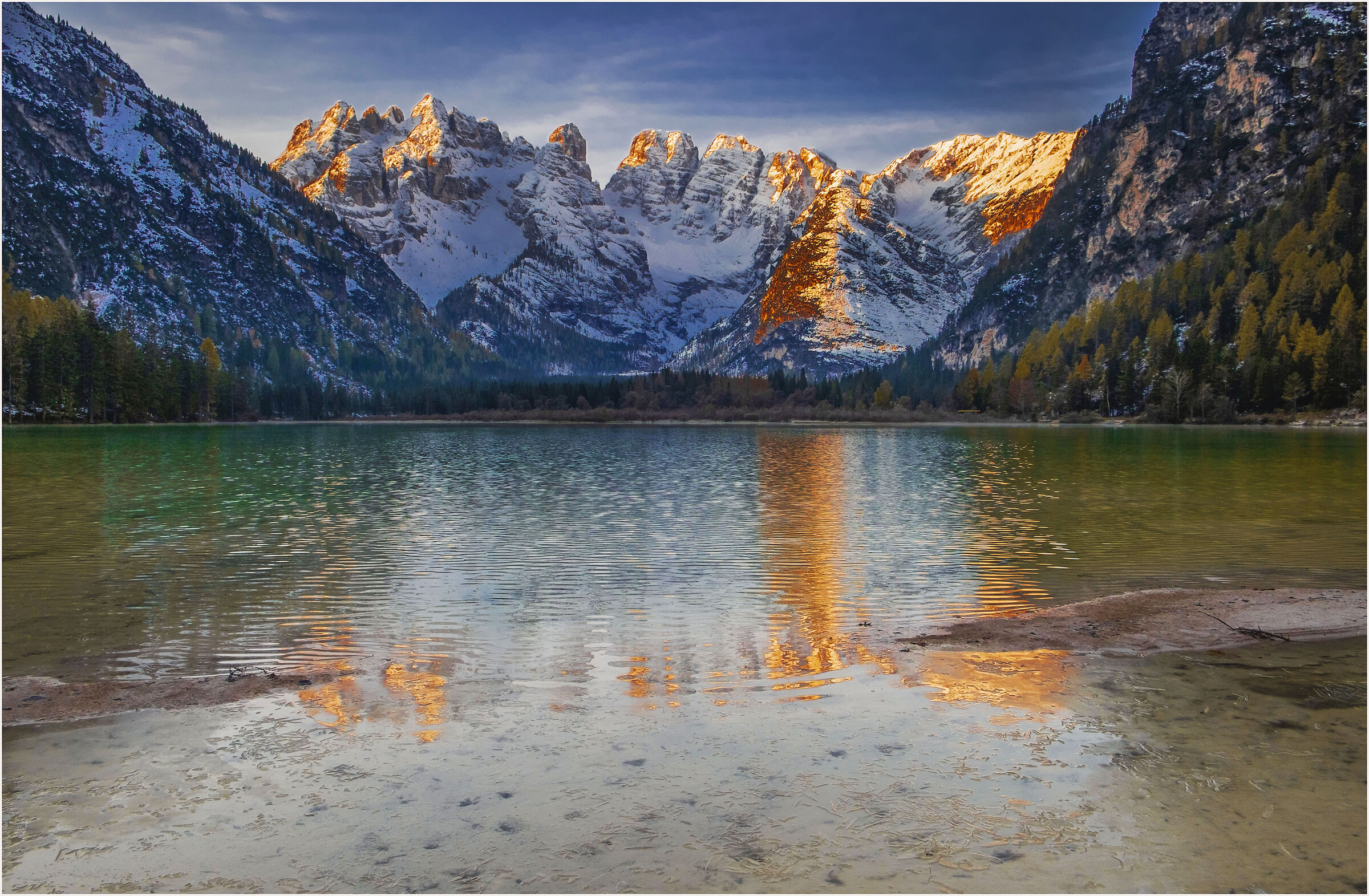 Riflessi sul lago di Landro