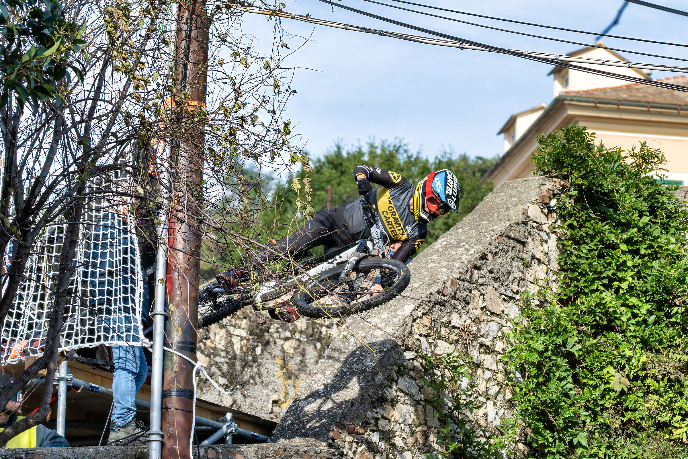 Discesa con salto a Genova