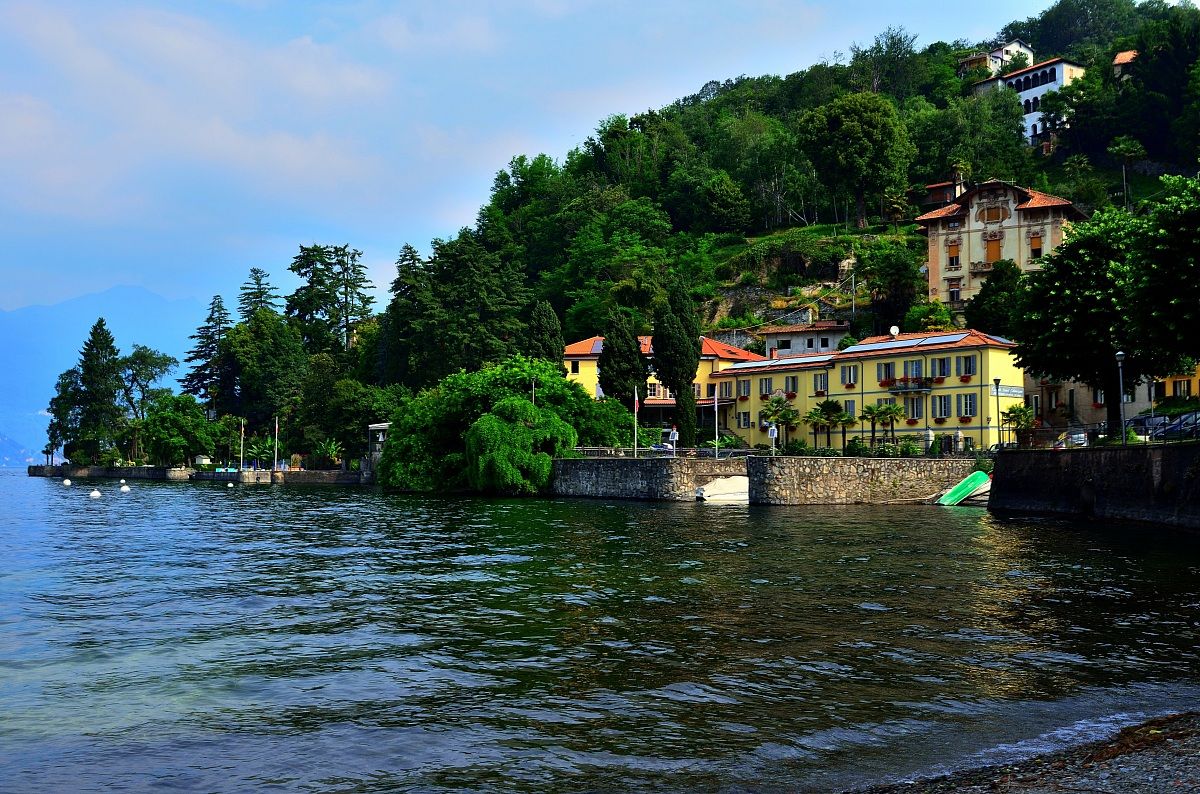 Colmegna - Hotel Camin