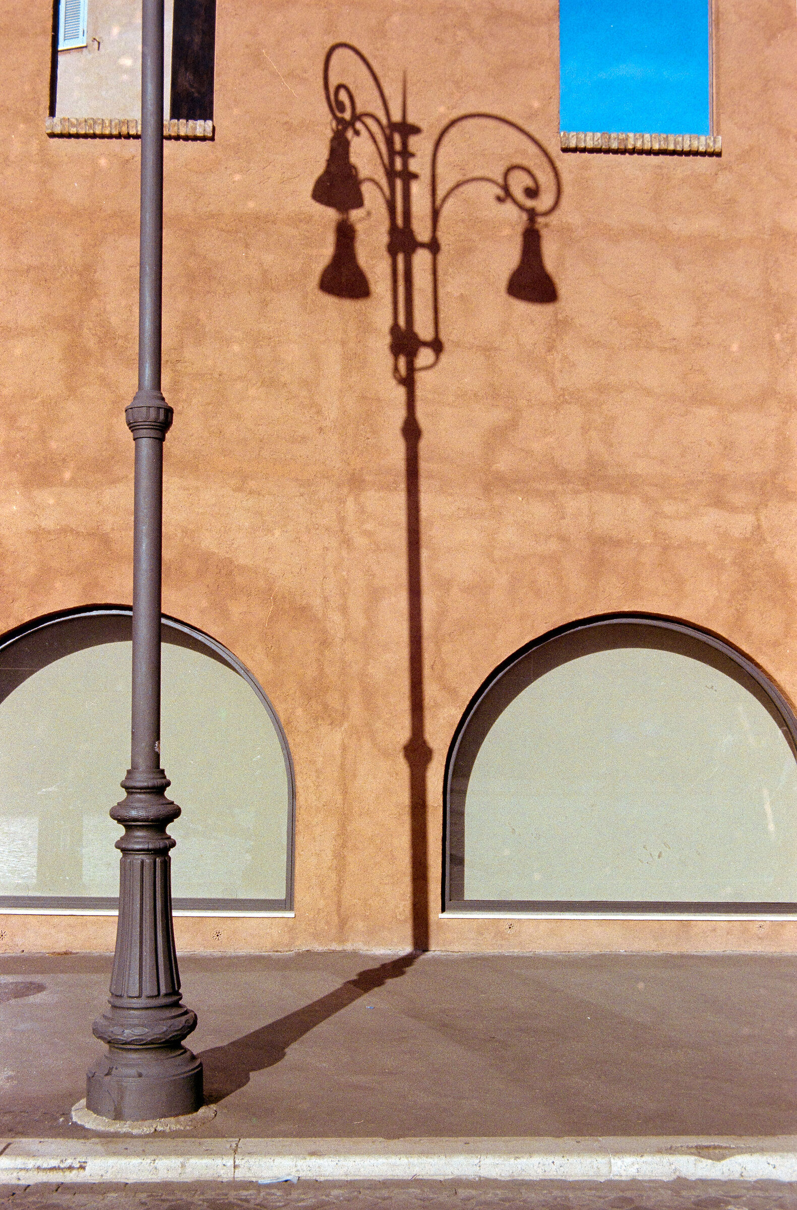 Shapes and projections