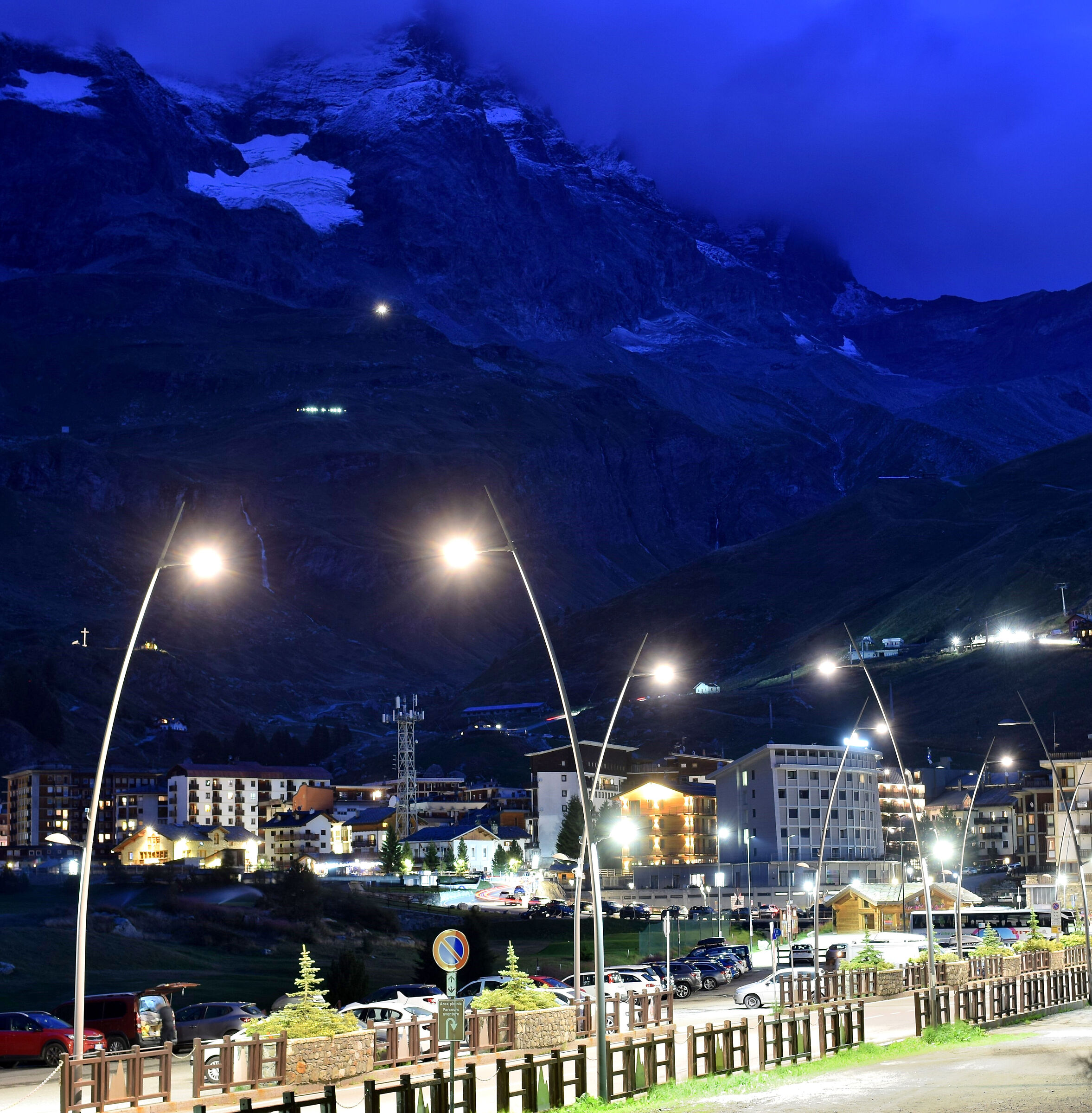 Scorcio notturno di Cervinia
