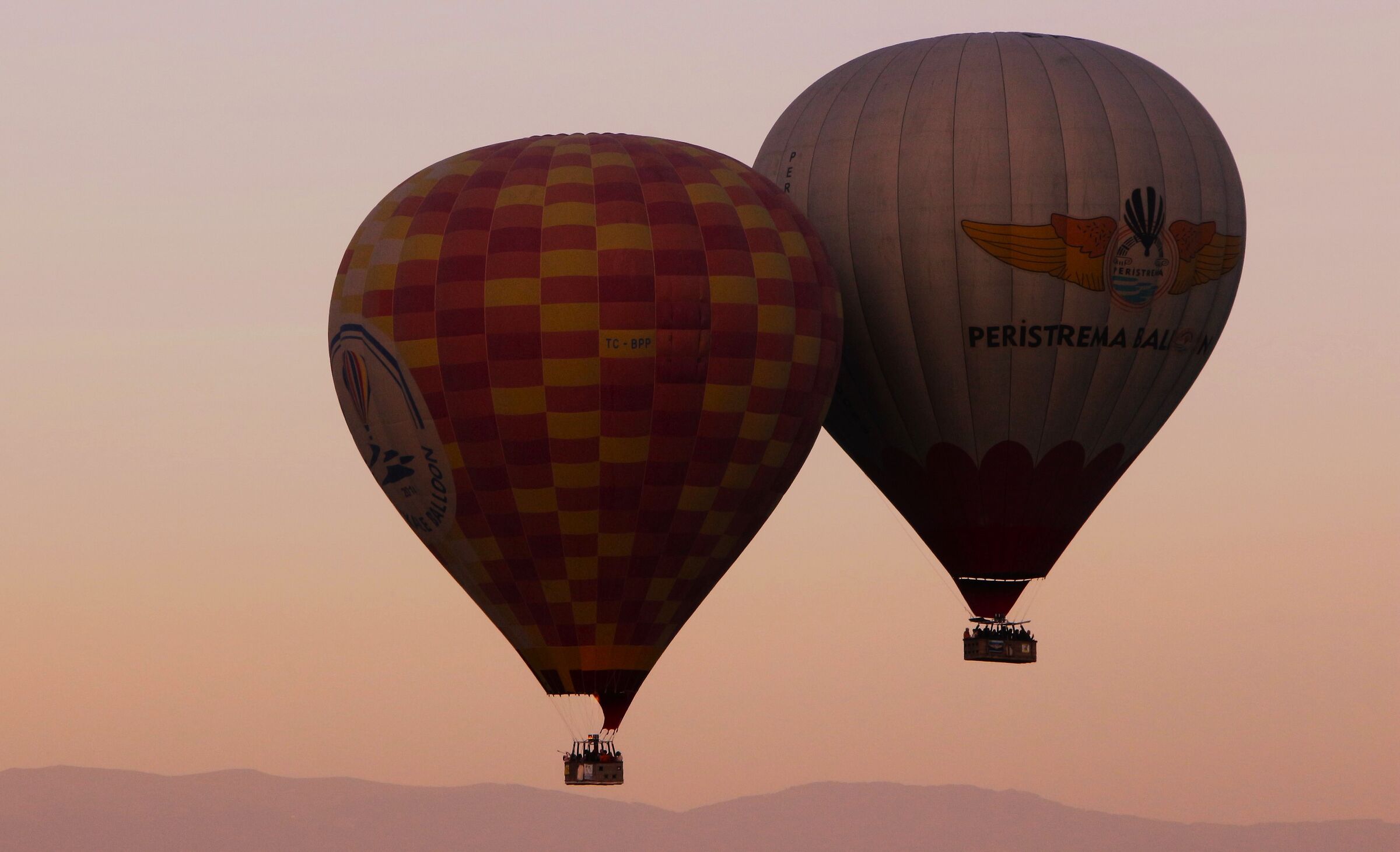 Cup flight (Pamukkale TURKEY)
