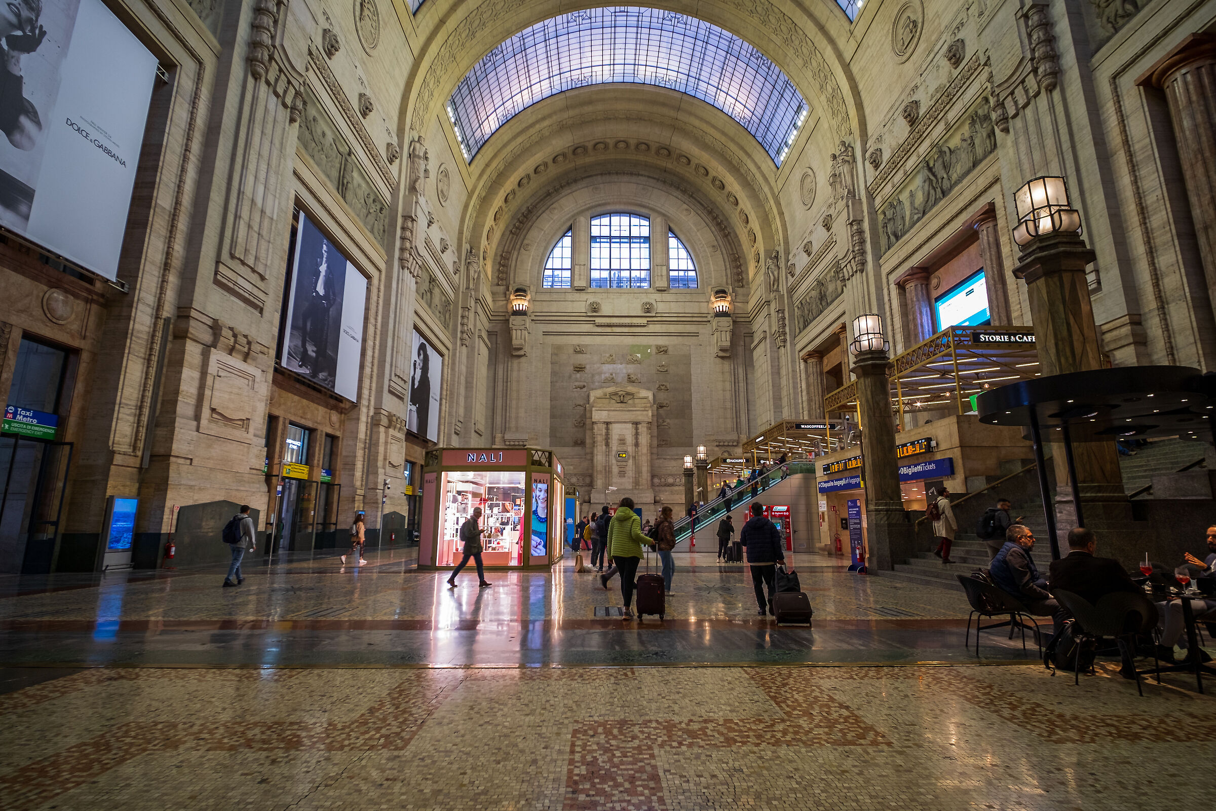 Central Station - Milan