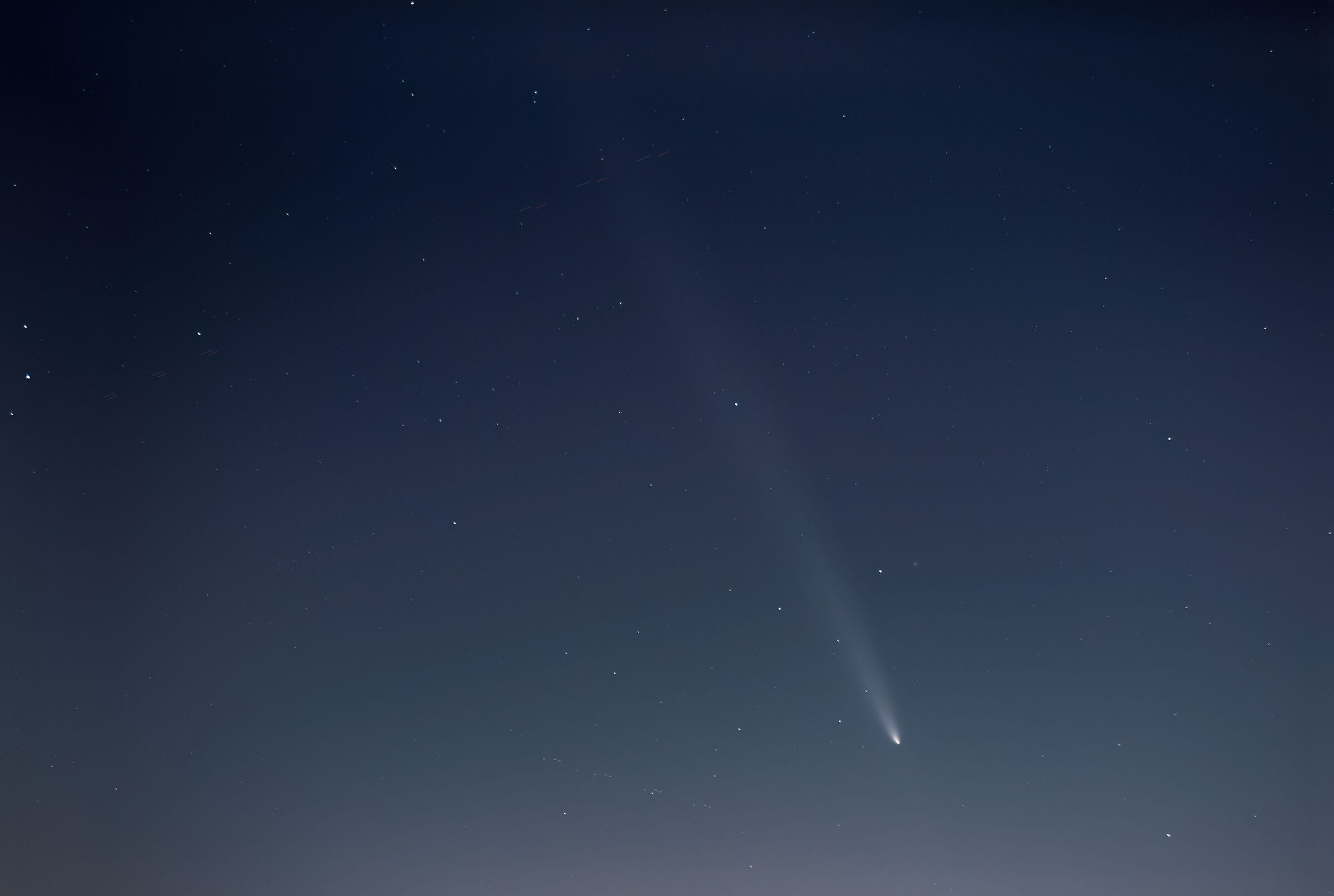 c/2023 A3 Tsuchinshan-ATLAS - stack