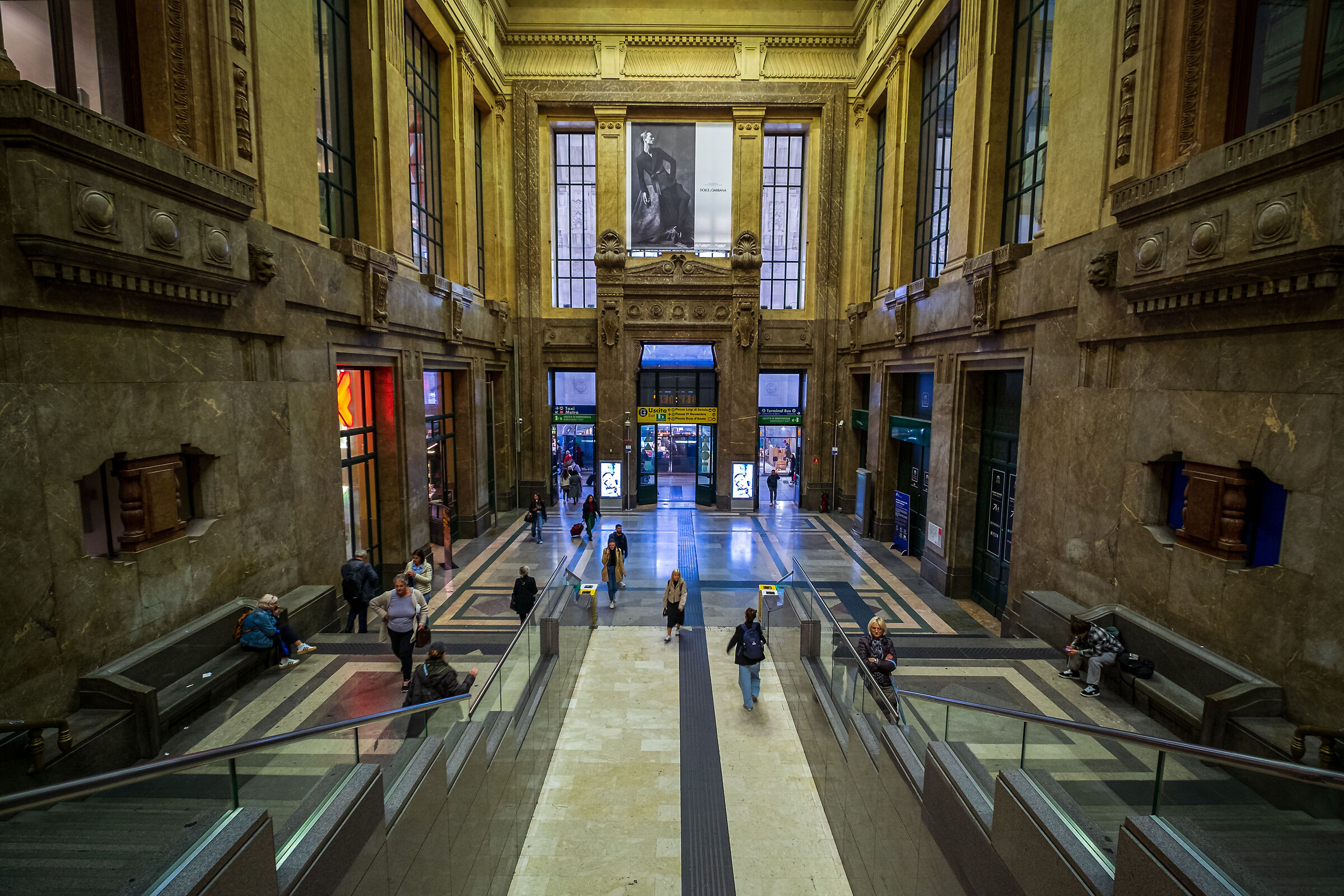 Central Station - Milan
