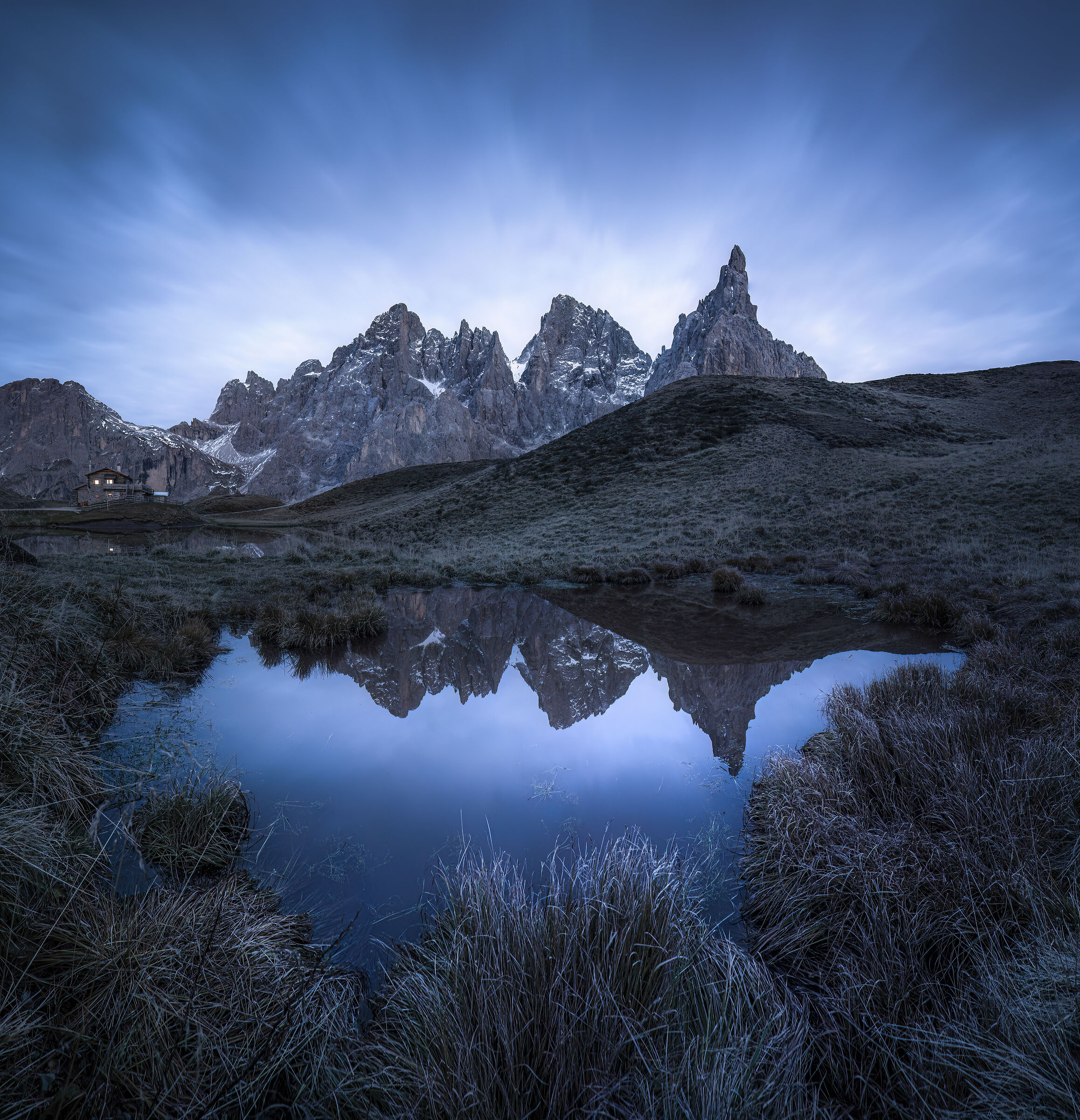 ora blu tra le dolomiti