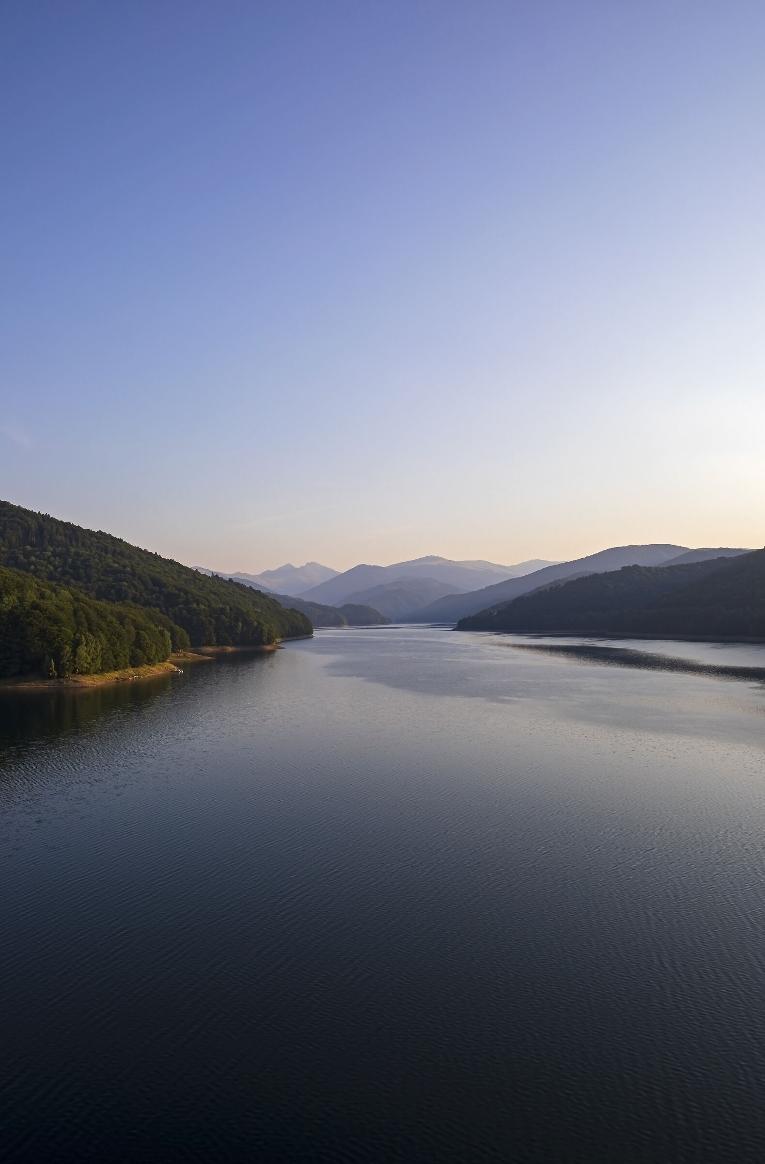 Lake Vidraru