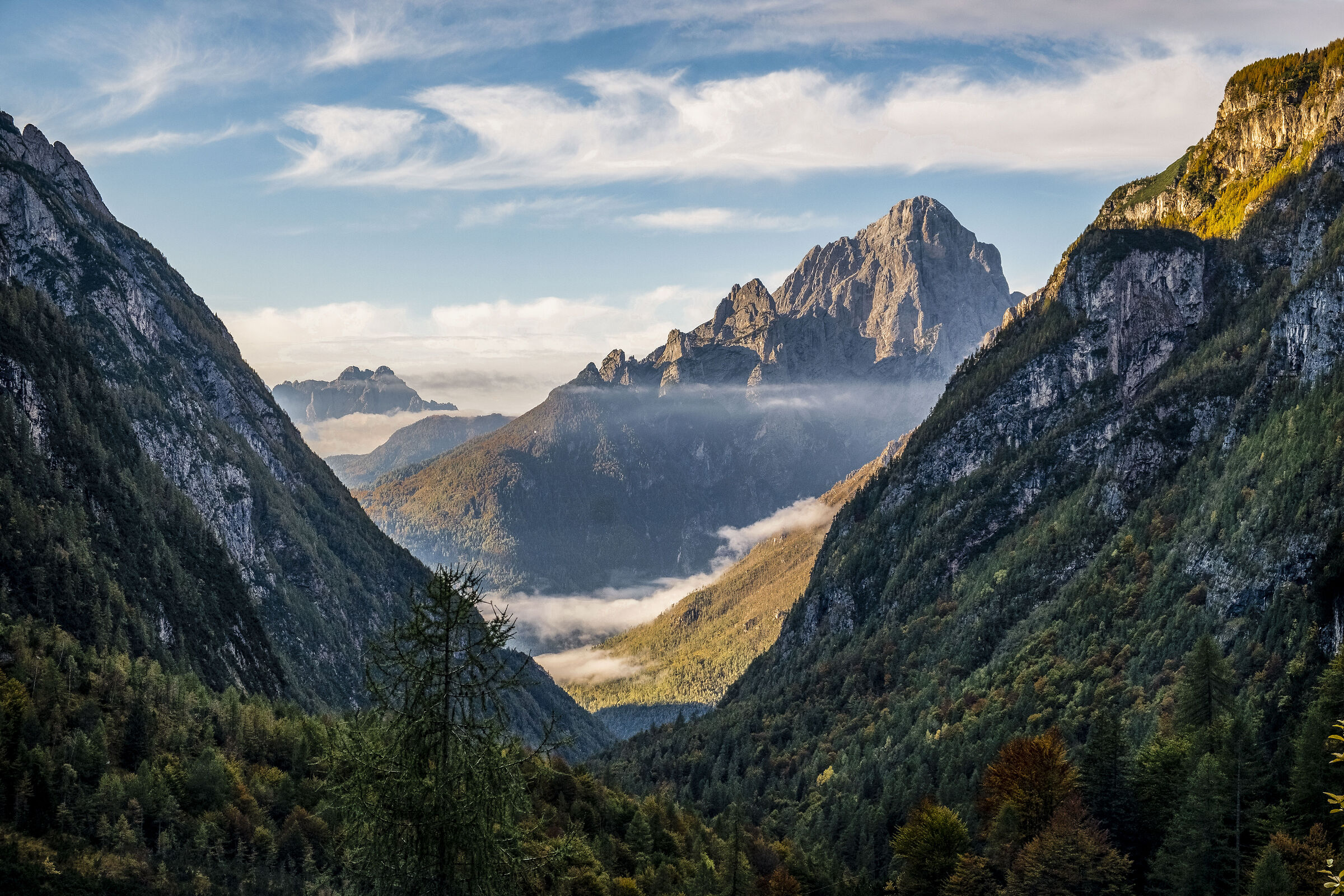 Val Corpassa dall'alto del Col favretti