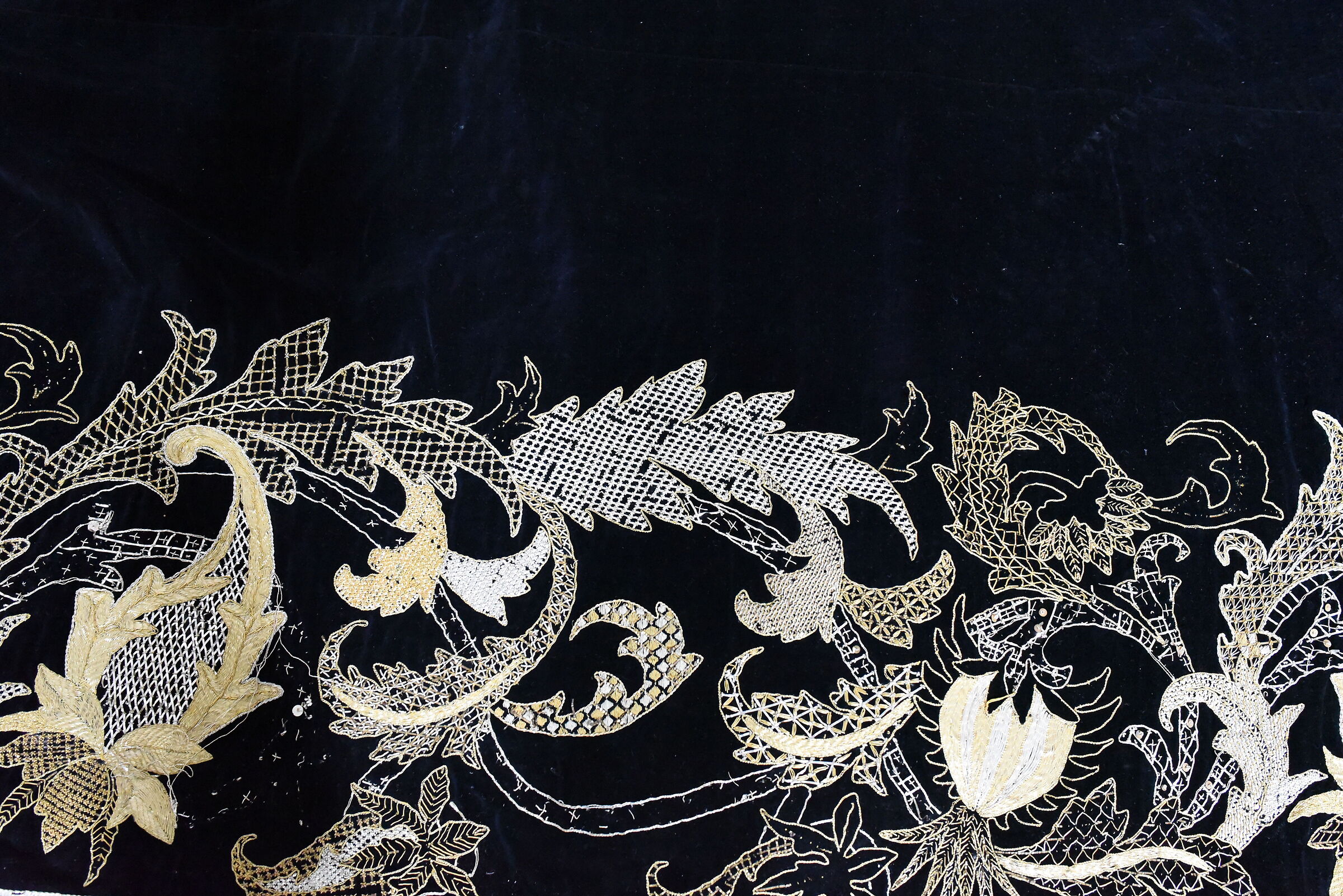 @" ISO 12 Thousand 800 " Nikon 28, 1.4 E ED, D 750